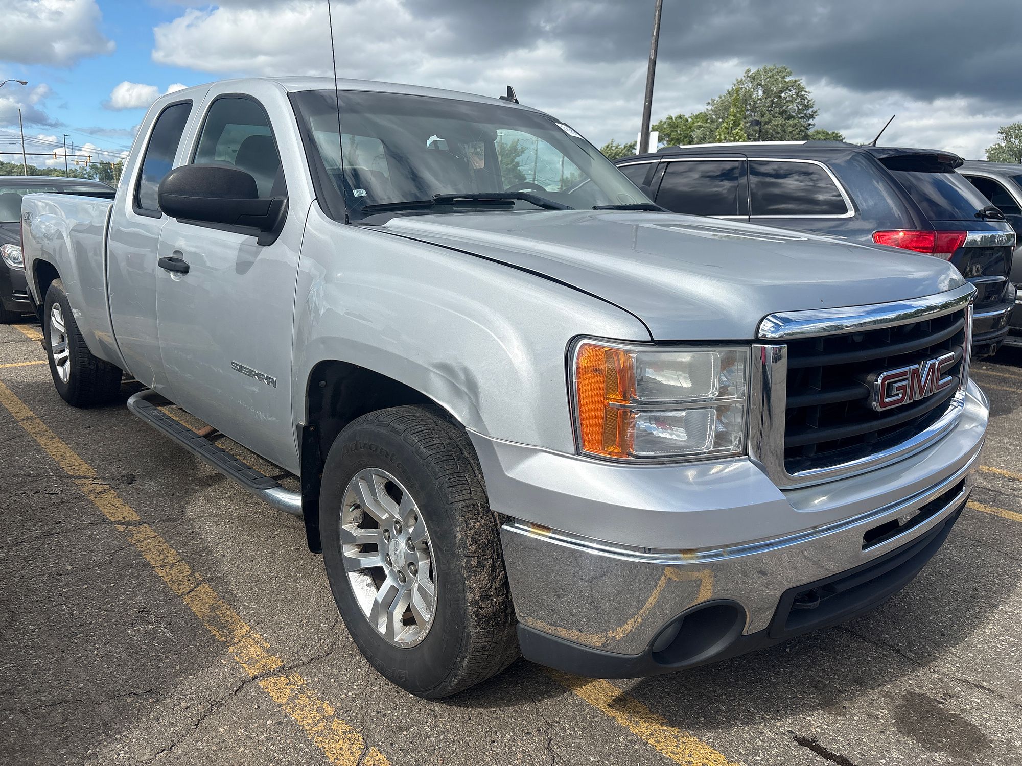 2011 GMC SIERRA 1500 - Image 2