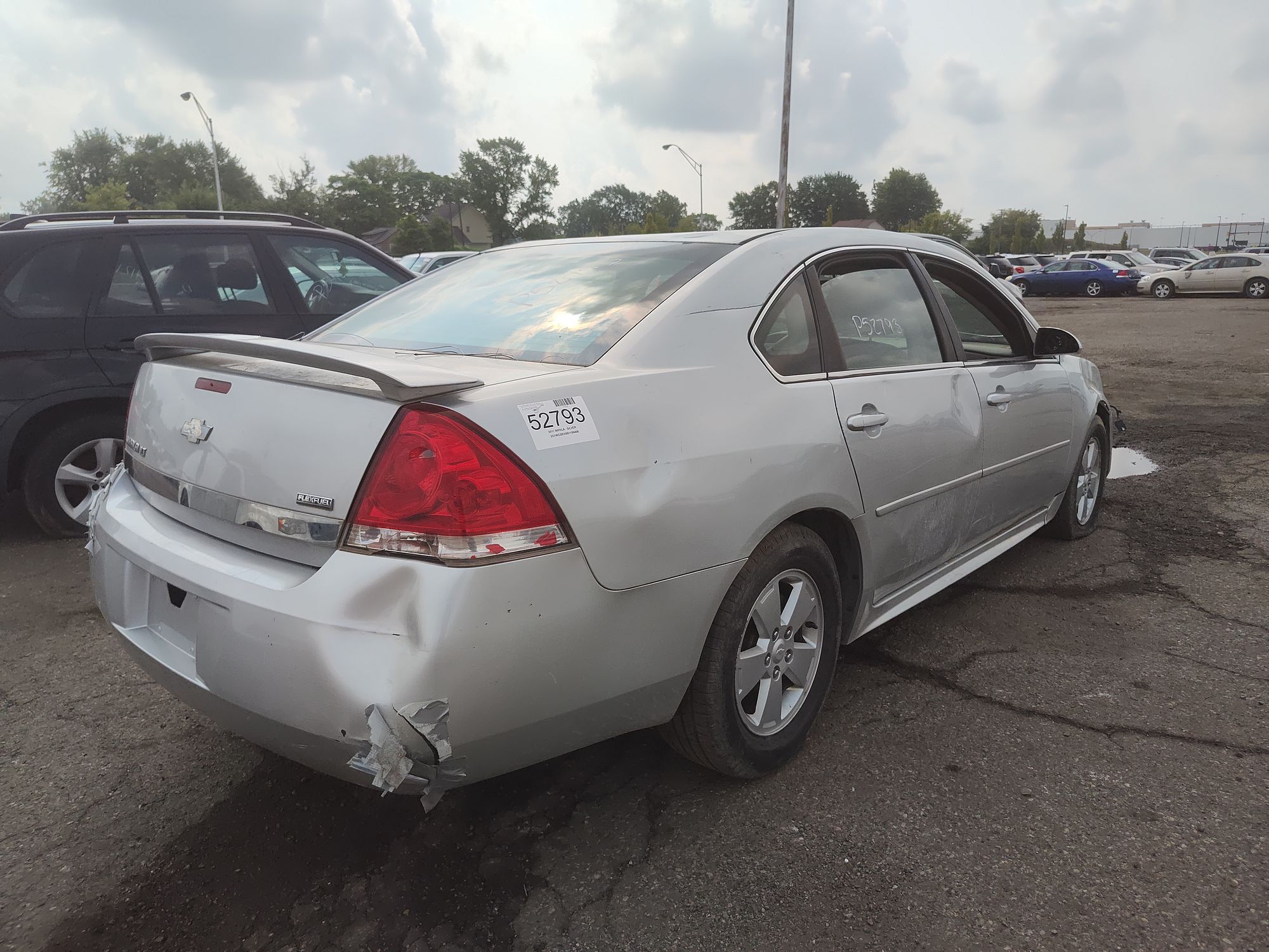 2011 CHEVROLET IMPALA - Image 3