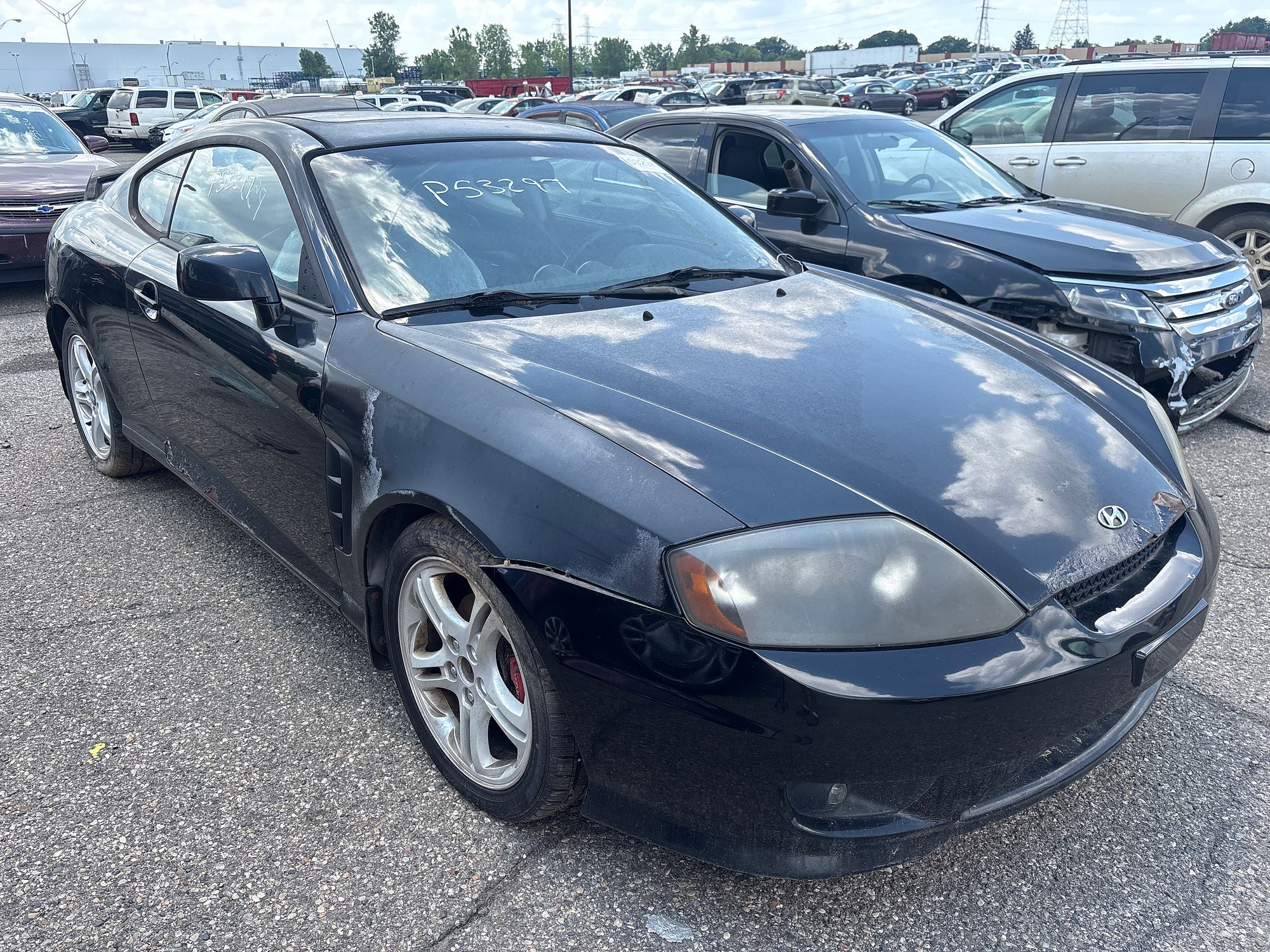 2005 HYUNDAI TIBURON - Image 2