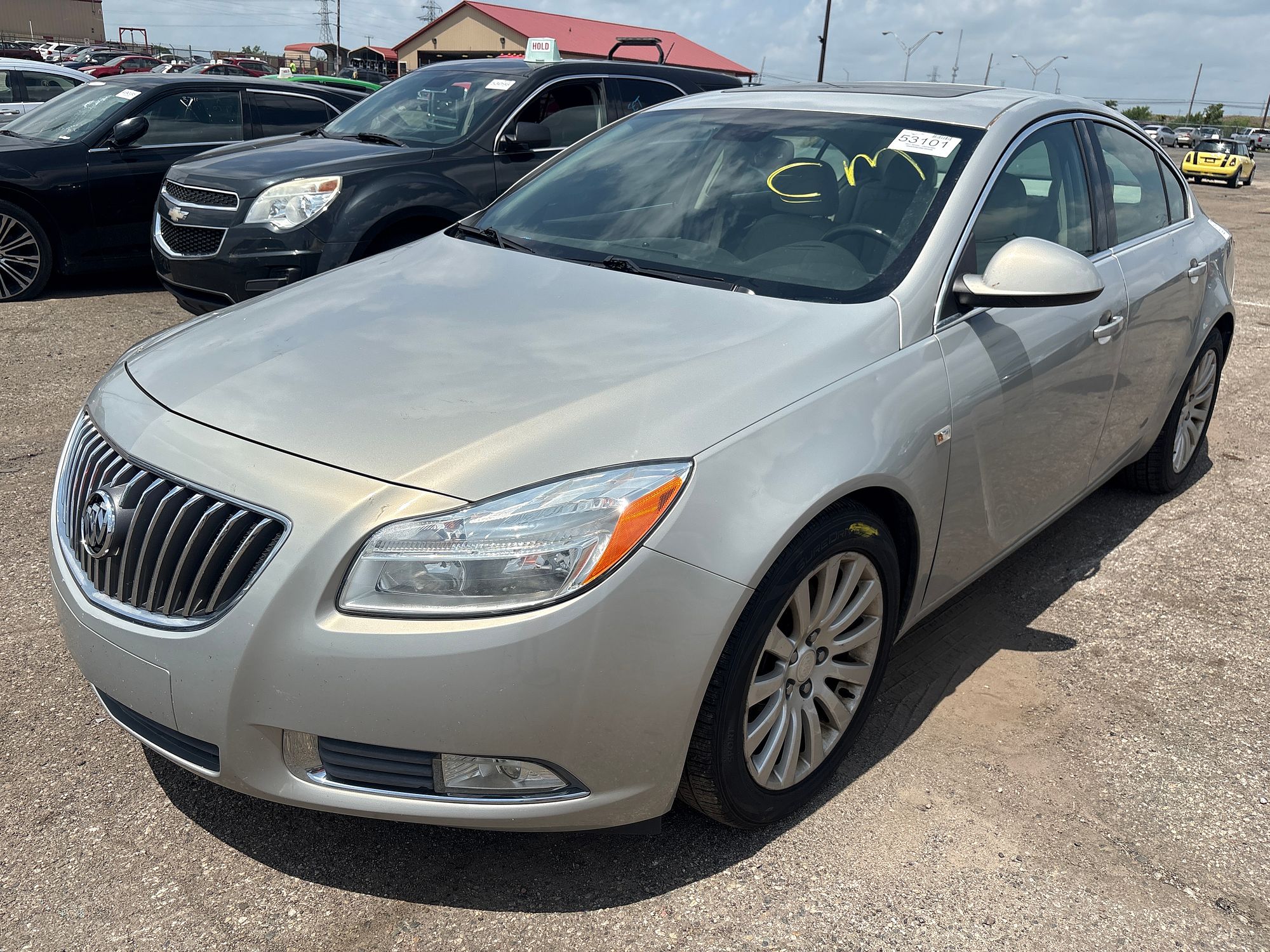 2011 BUICK REGAL - Image 1