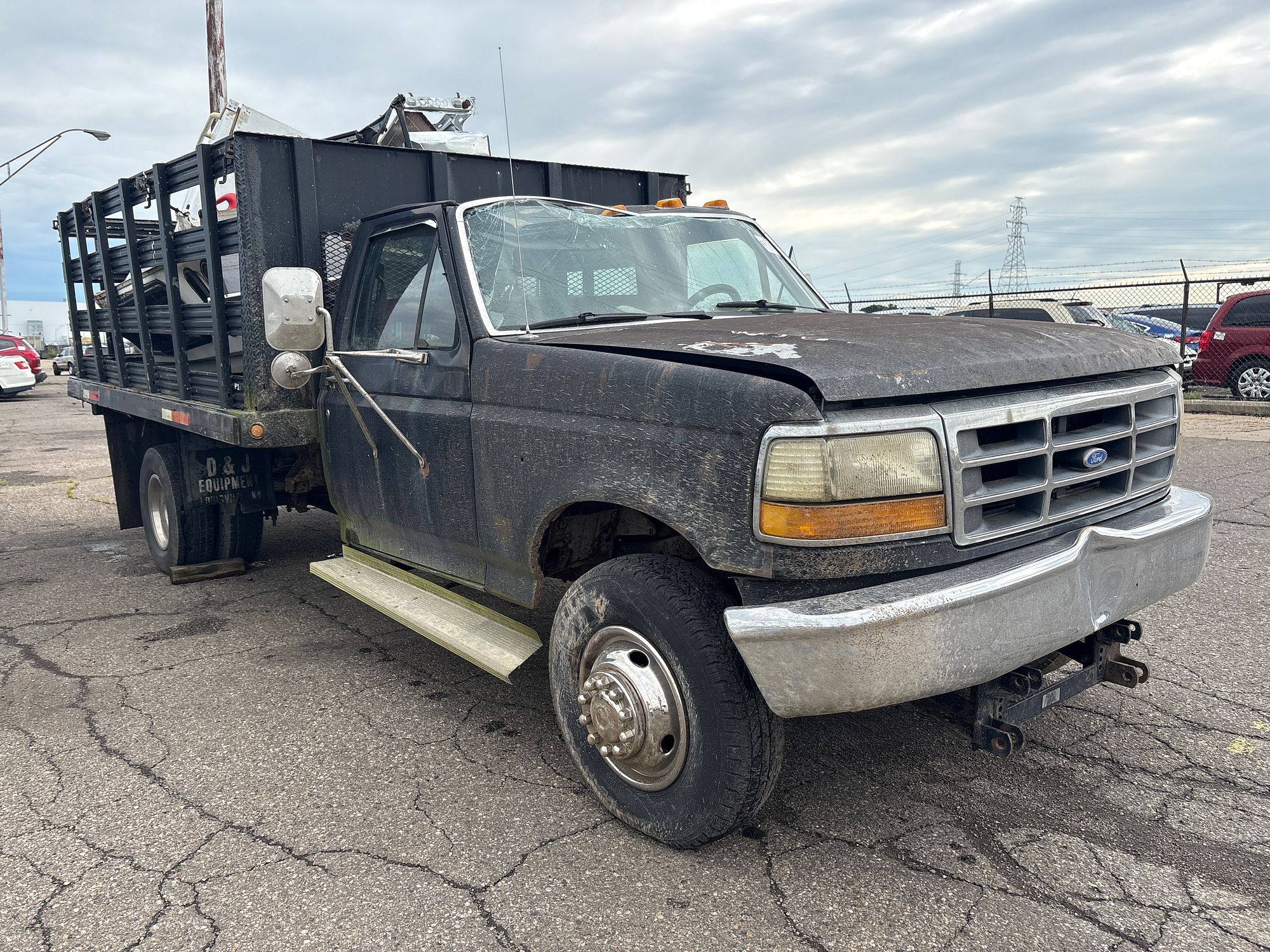 1993 FORD F450 - Image 2