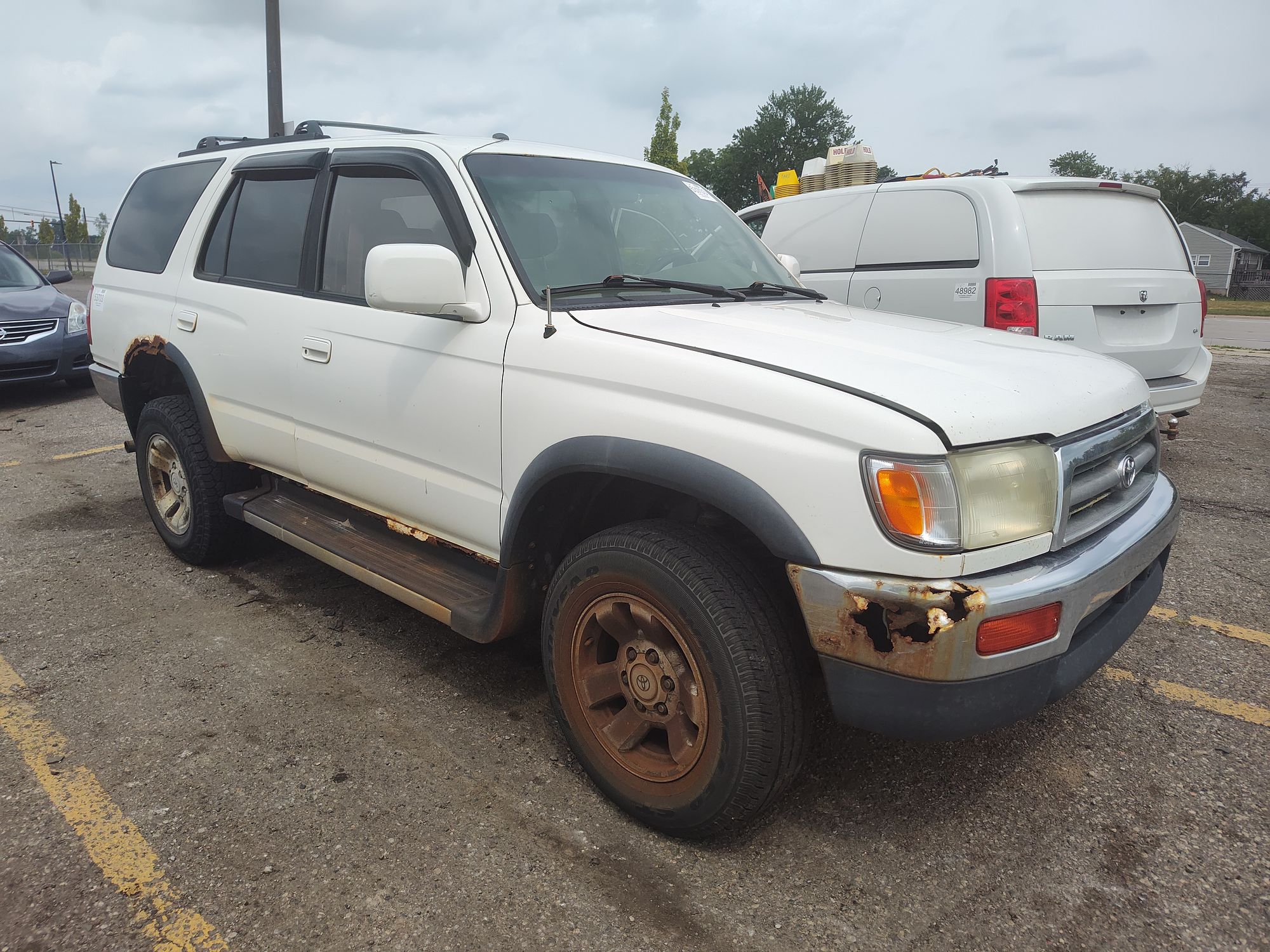 1998 TOYOTA 4 RUNNER - Image 2