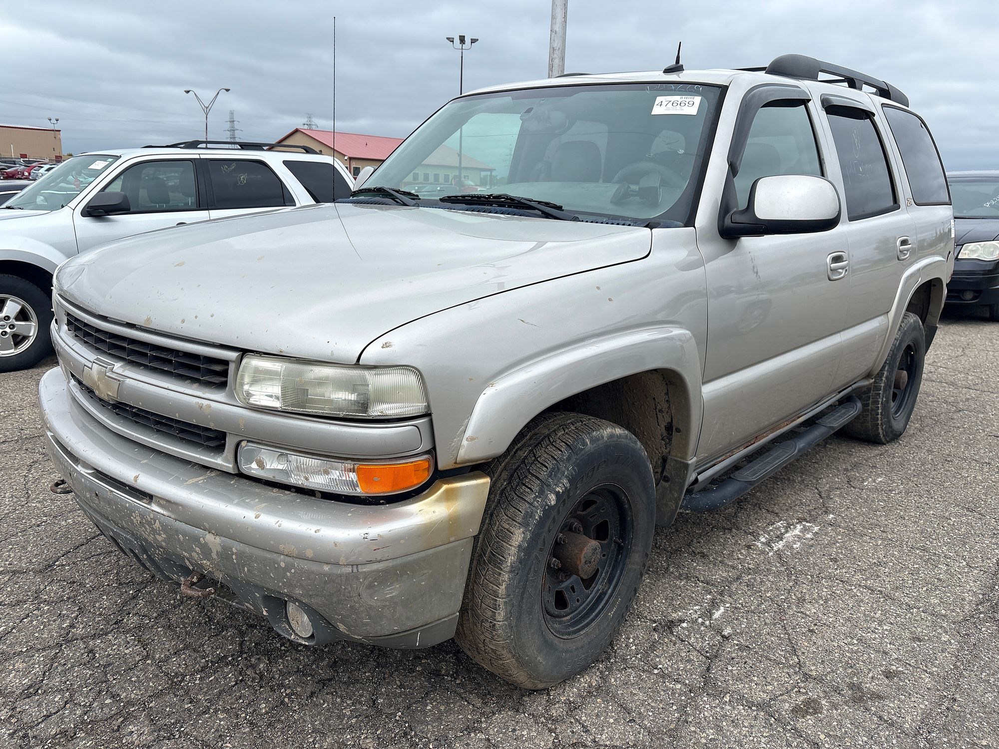 2004 CHEVROLET TAHOE - Image 1