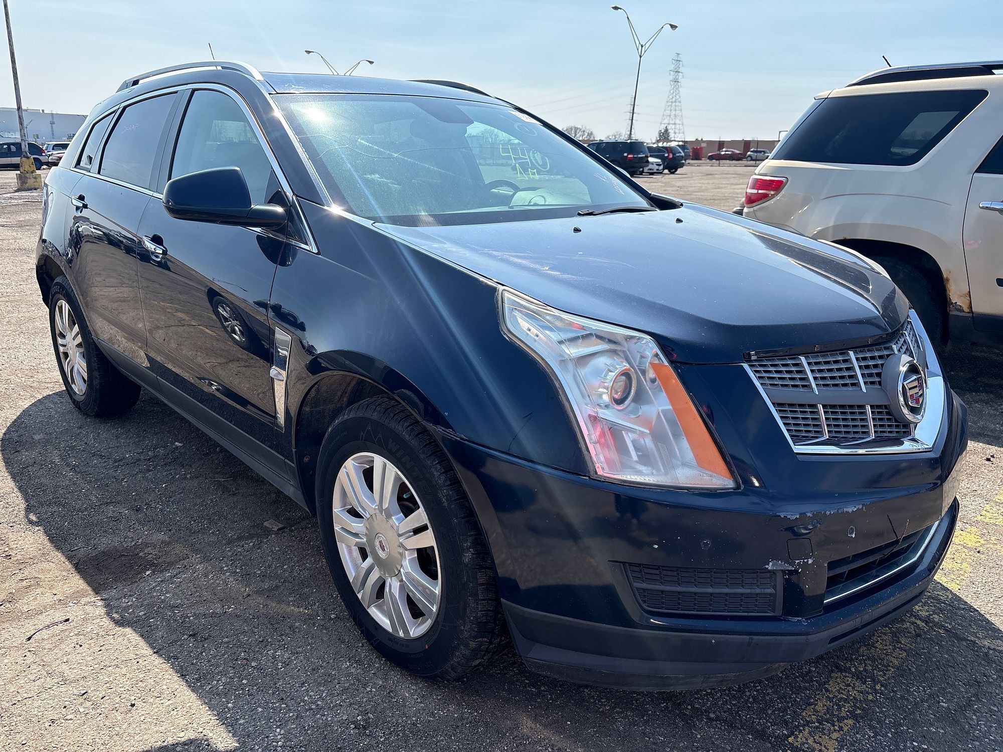 2010 CADILLAC SRX - Image 2