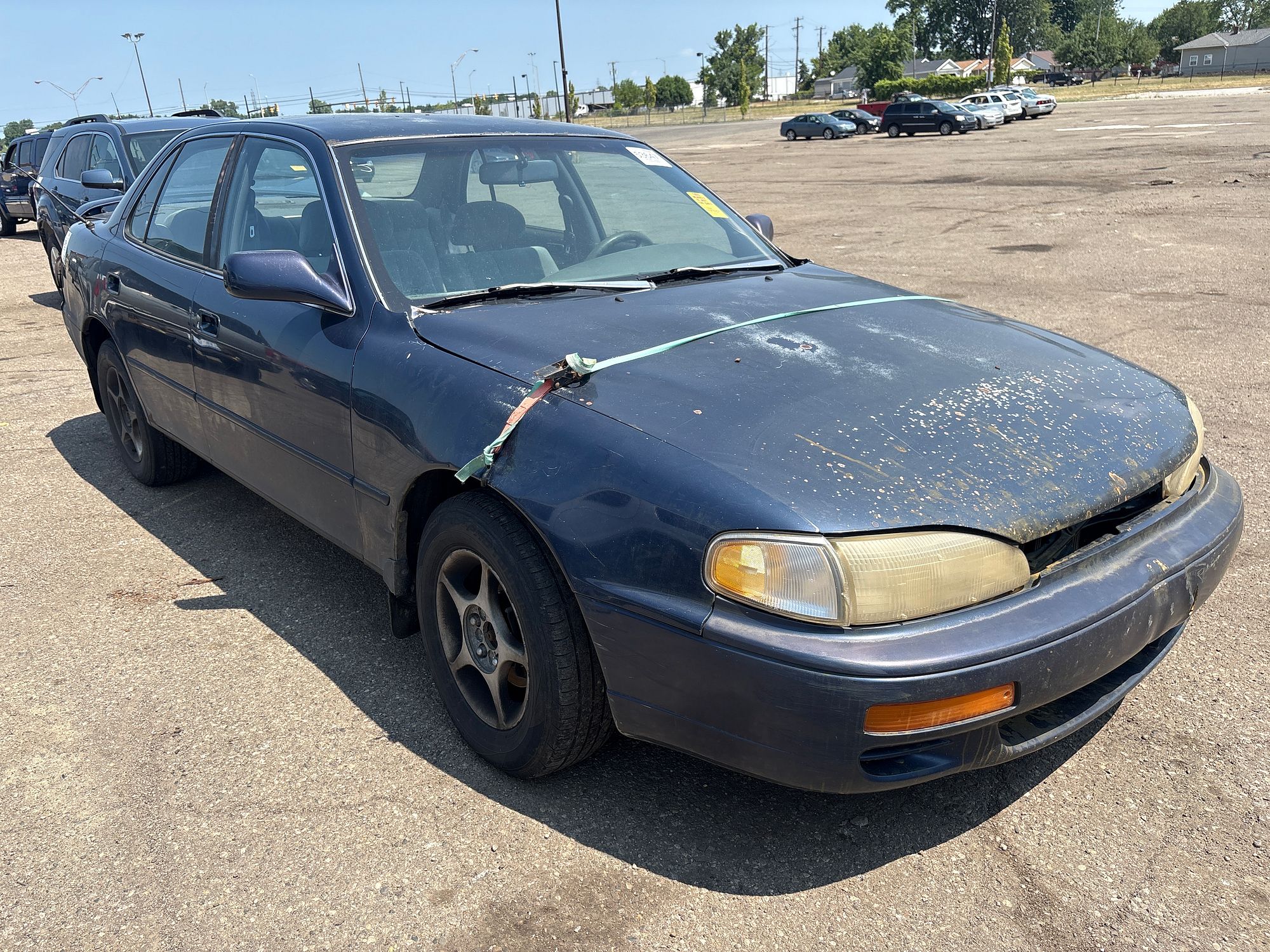 1996 TOYOTA CAMRY - Image 2