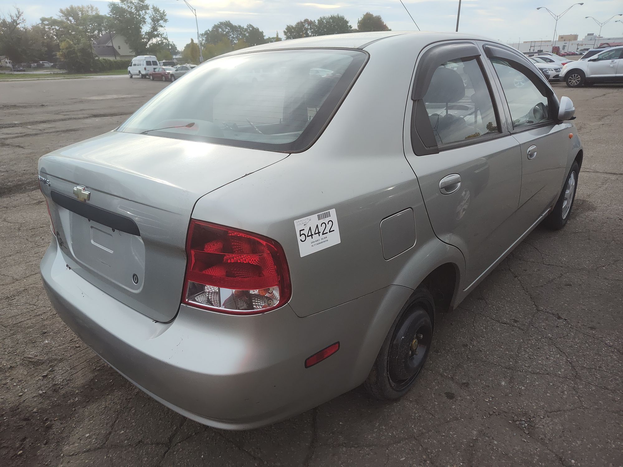 2004 CHEVROLET AVEO - Image 3