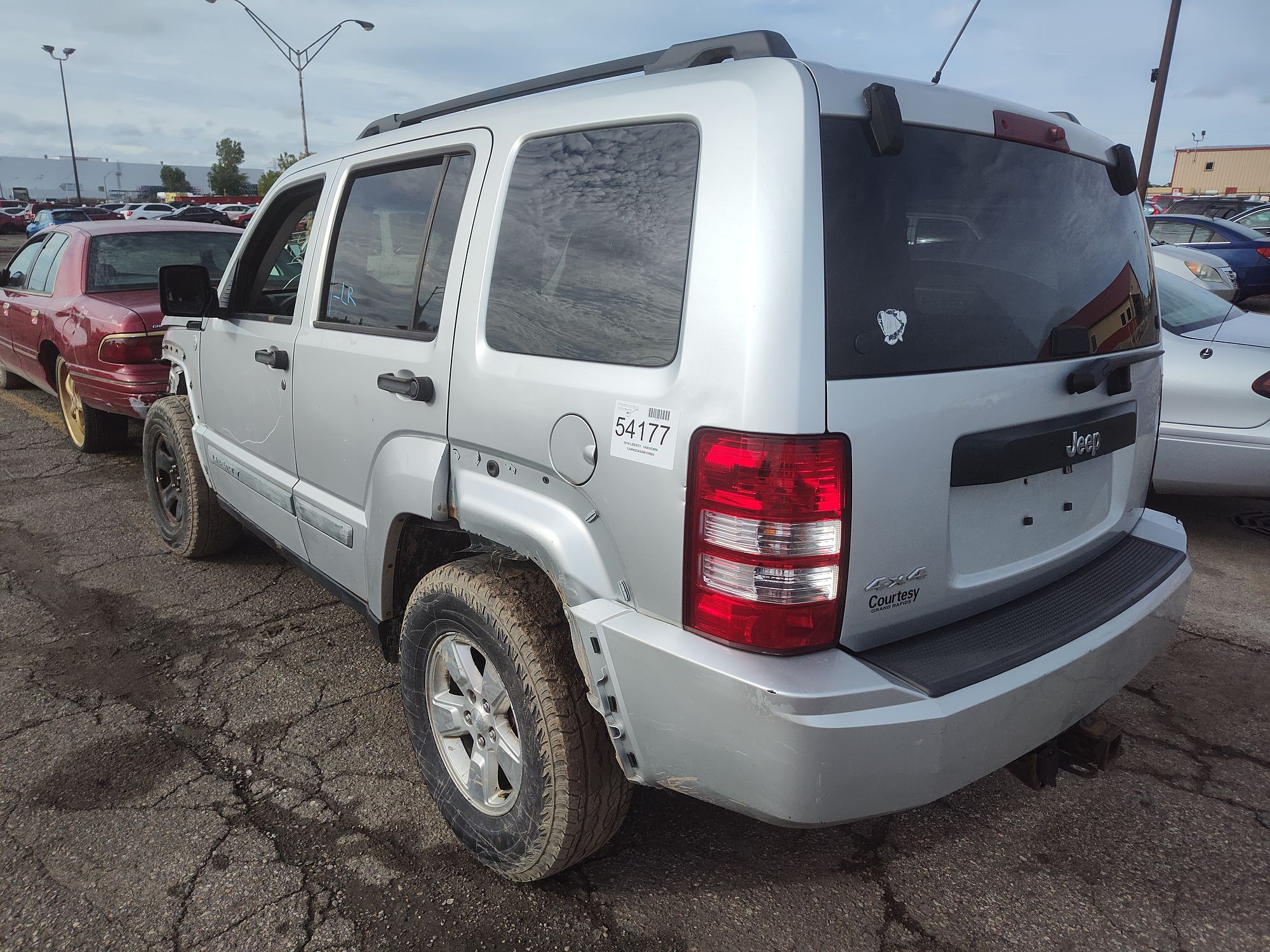 2010 JEEP LIBERTY - Image 4