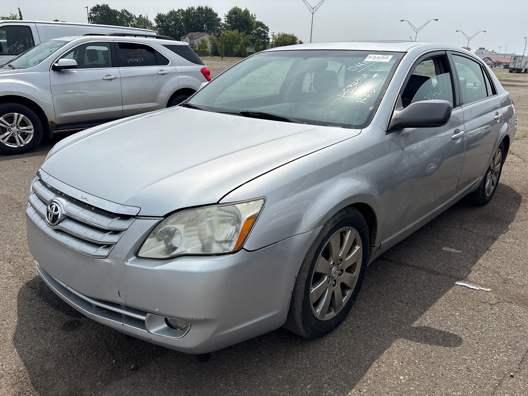 2007 TOYOTA AVALON - Image 1