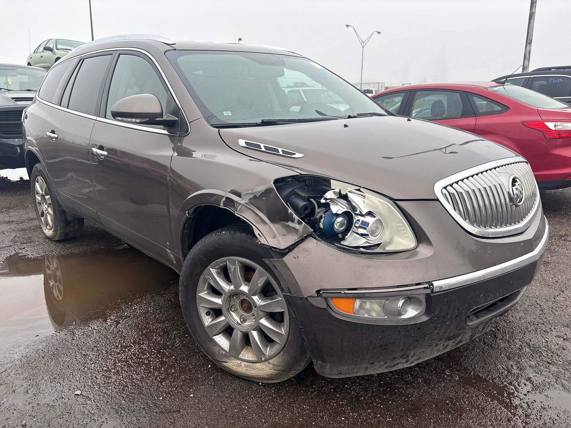 2011 BUICK ENCLAVE - Image 2