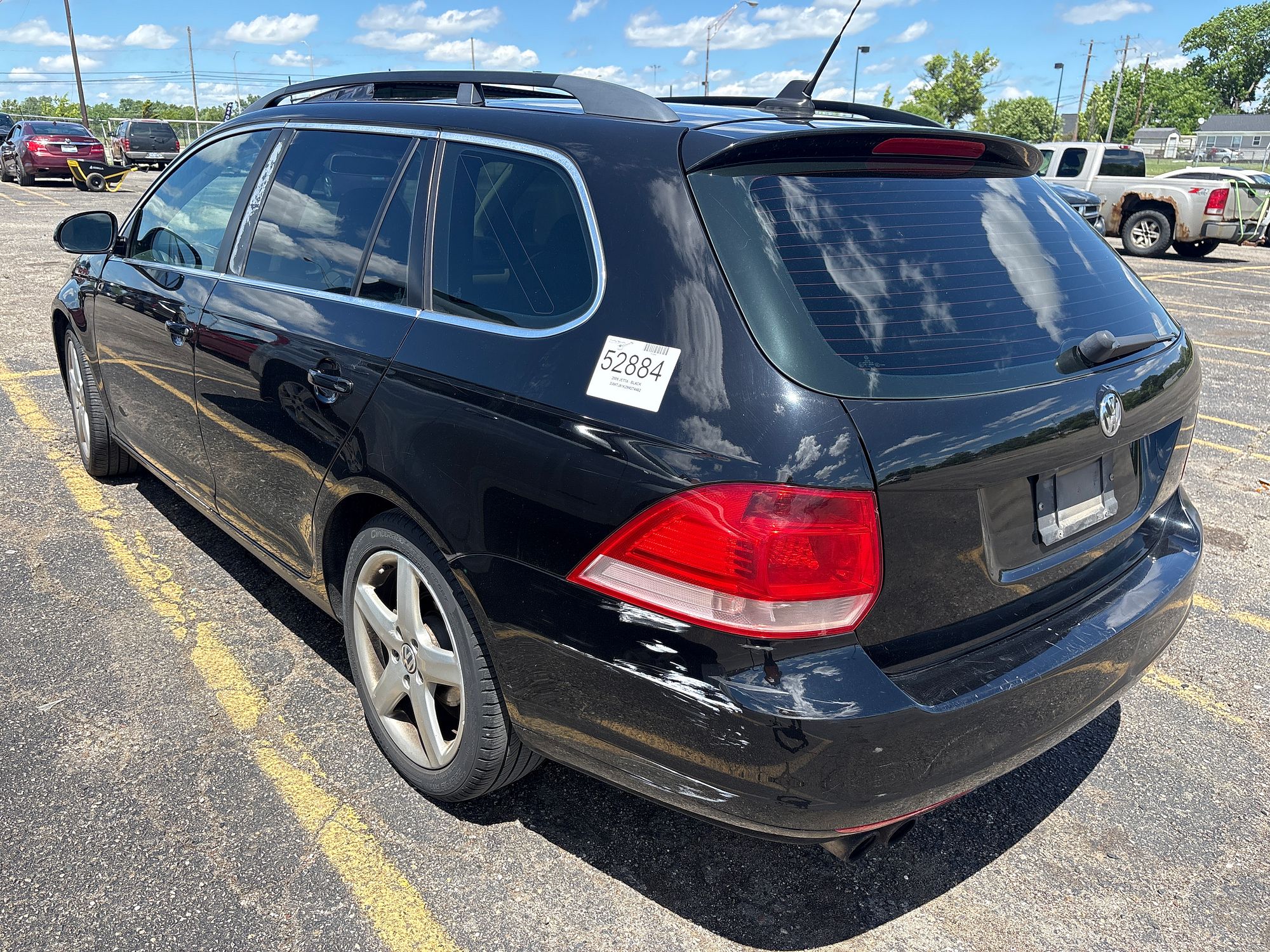 2009 VOLKSWAGEN JETTA - Image 4