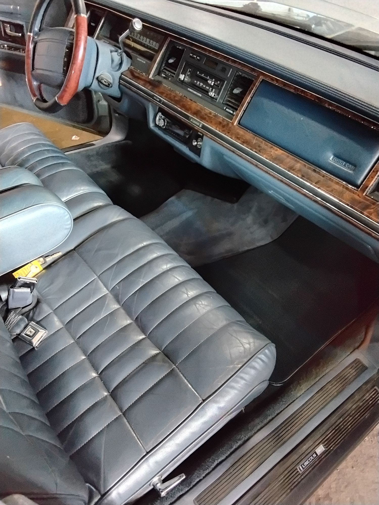 1991 LINCOLN TOWN CAR - Image 7