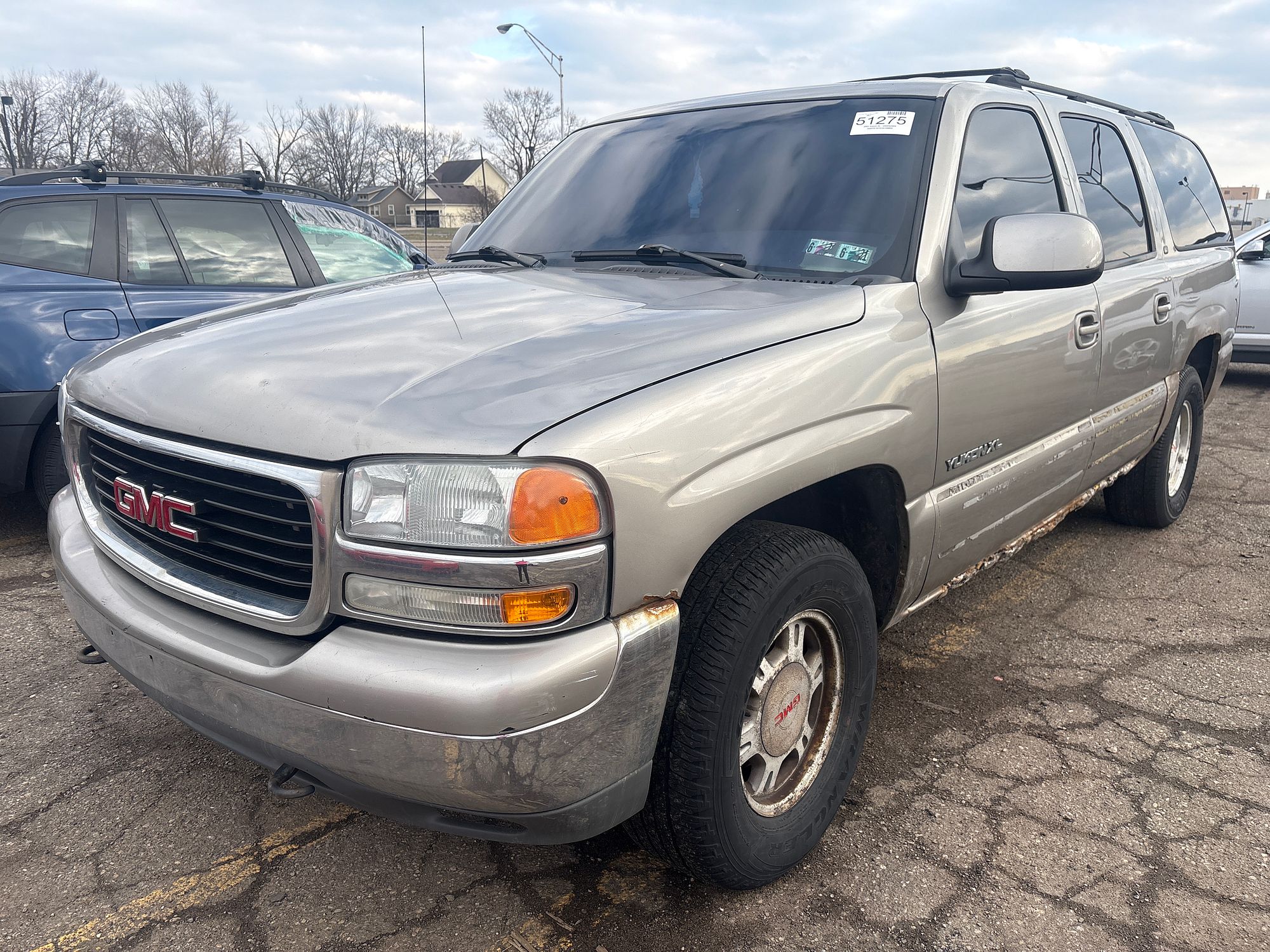 2001 GMC YUKON XL 1500 - Image 1