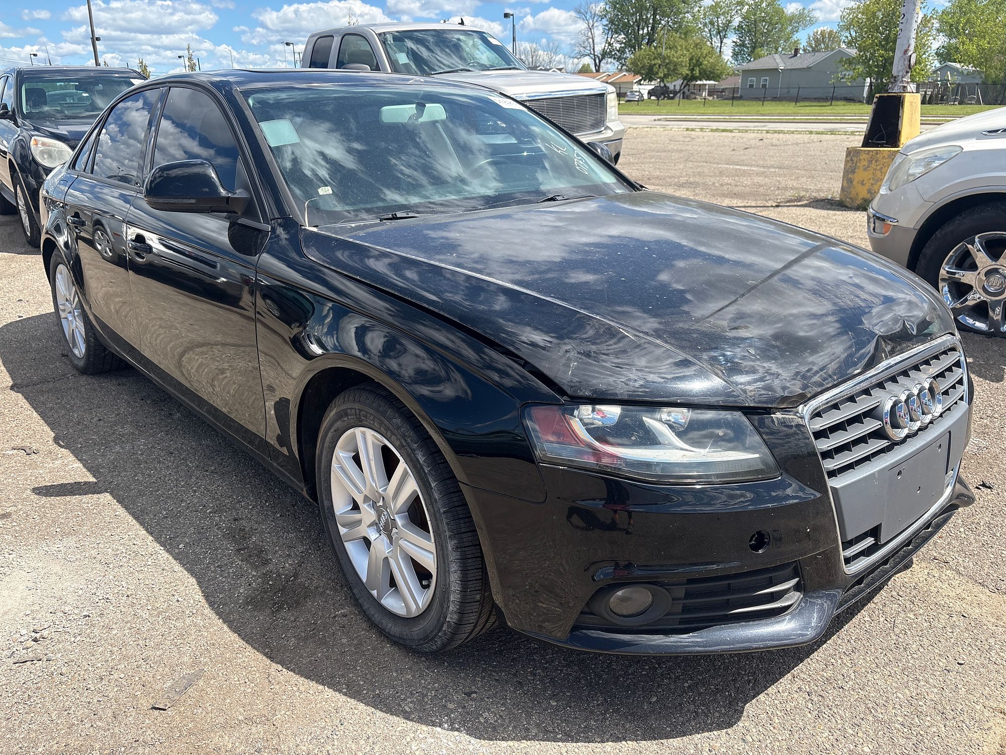 2009 AUDI A4 - Image 2