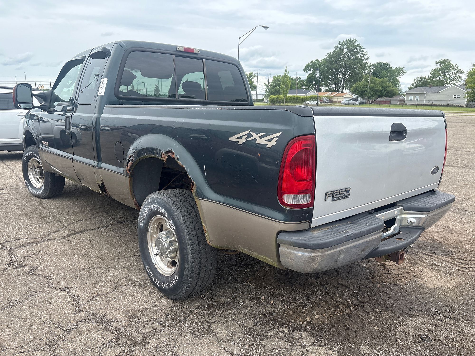 2004 FORD F250SD - Image 4