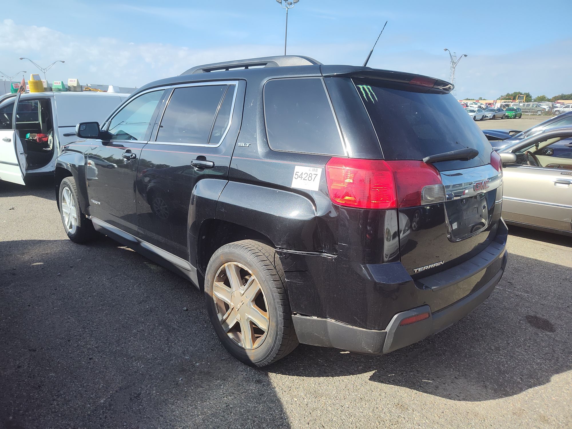 2011 GMC TERRAIN - Image 4