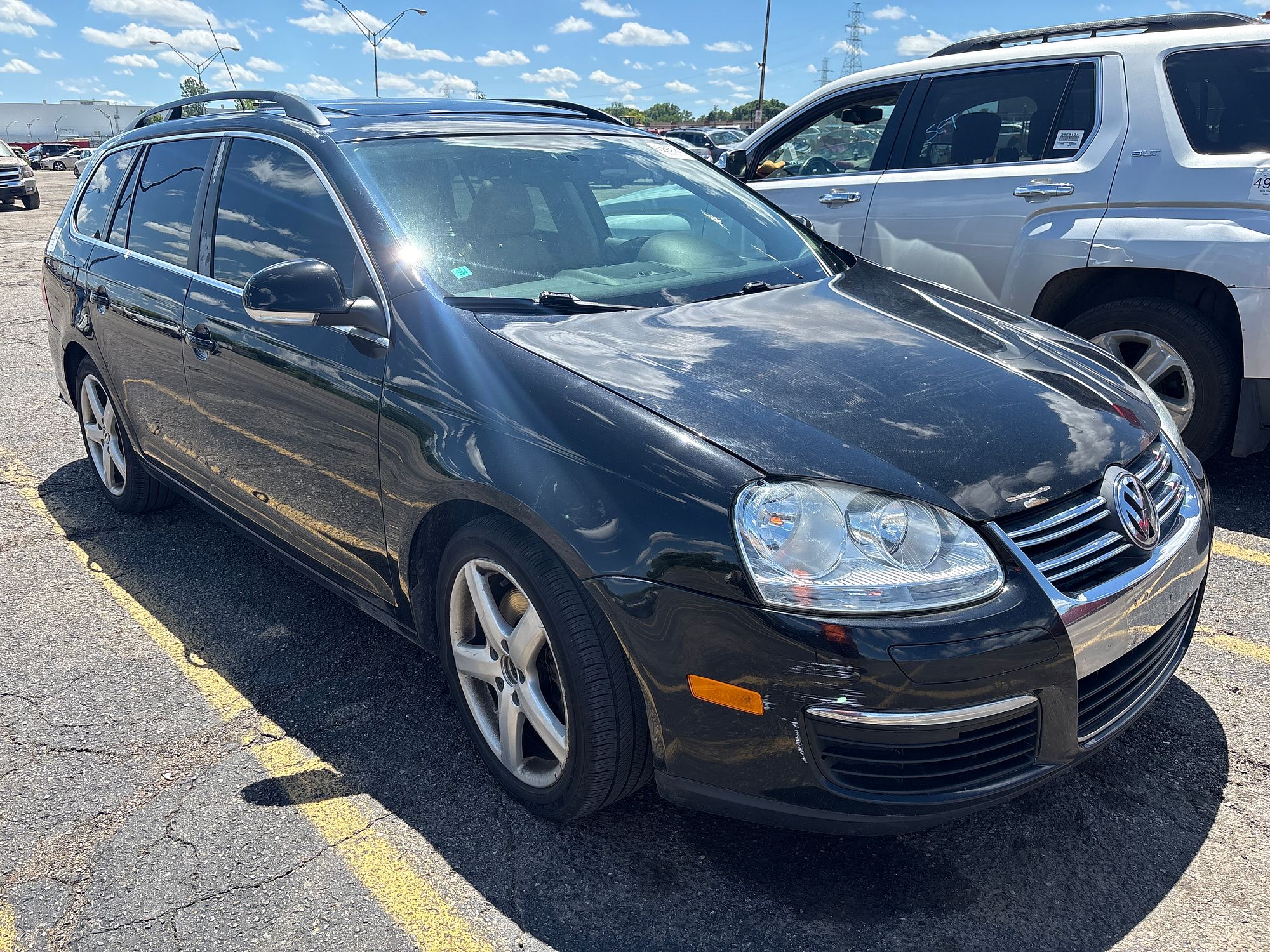 2009 VOLKSWAGEN JETTA - Image 2