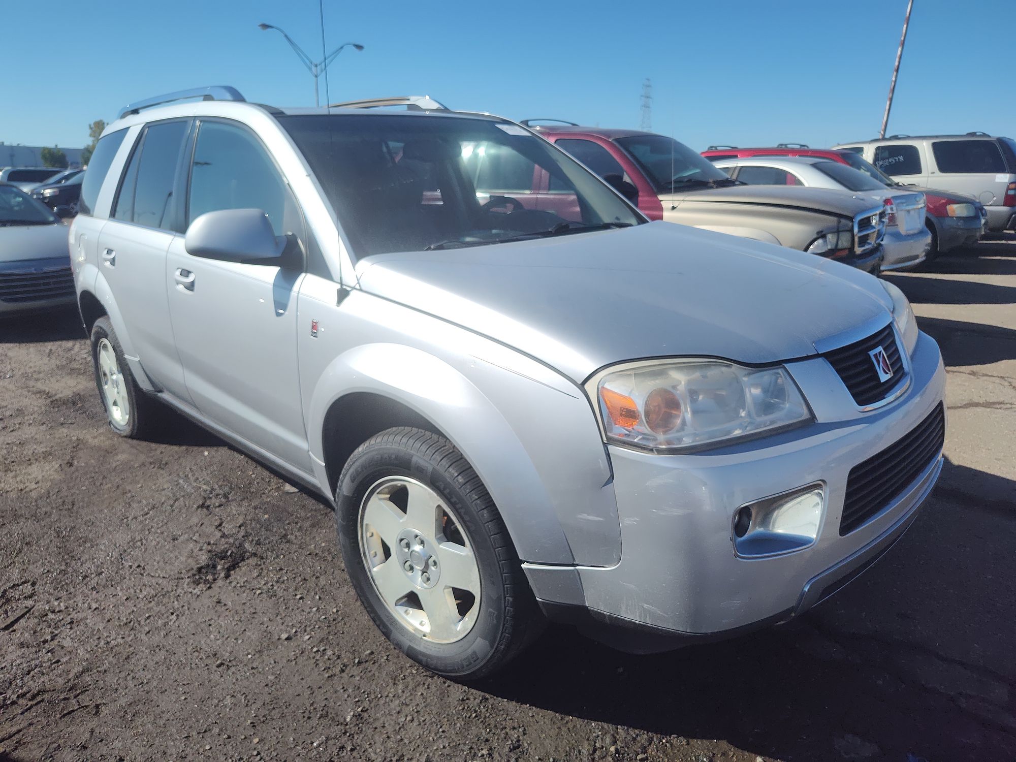 2007 SATURN VUE - Image 2