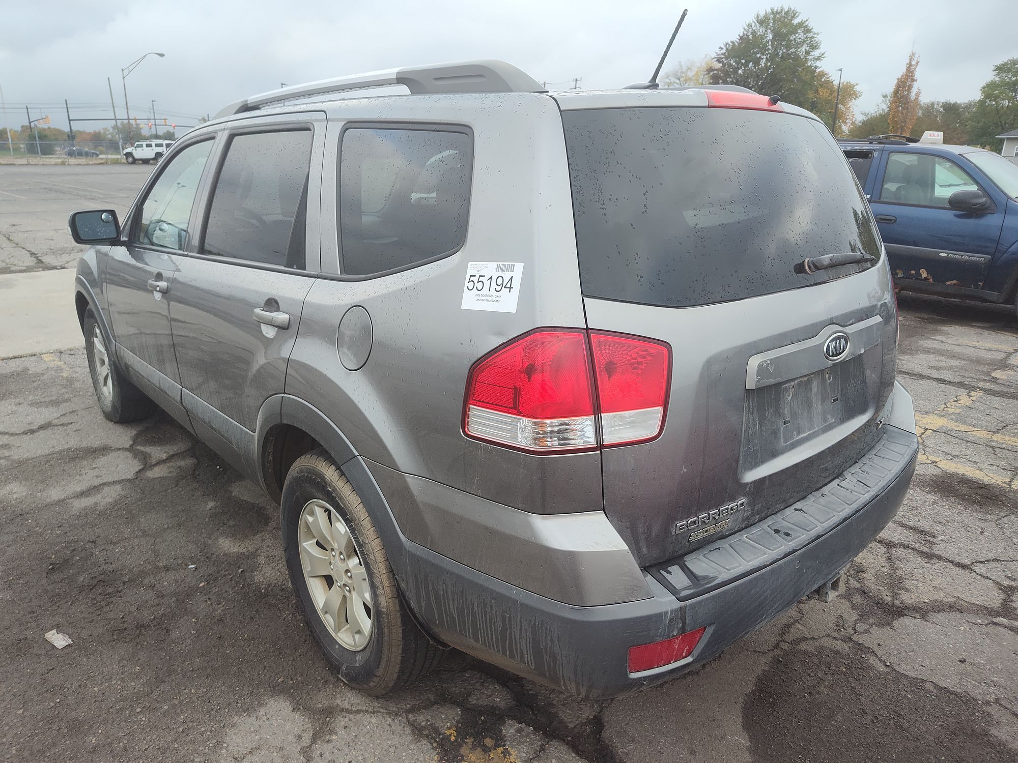 2009 KIA BORREGO - Image 4