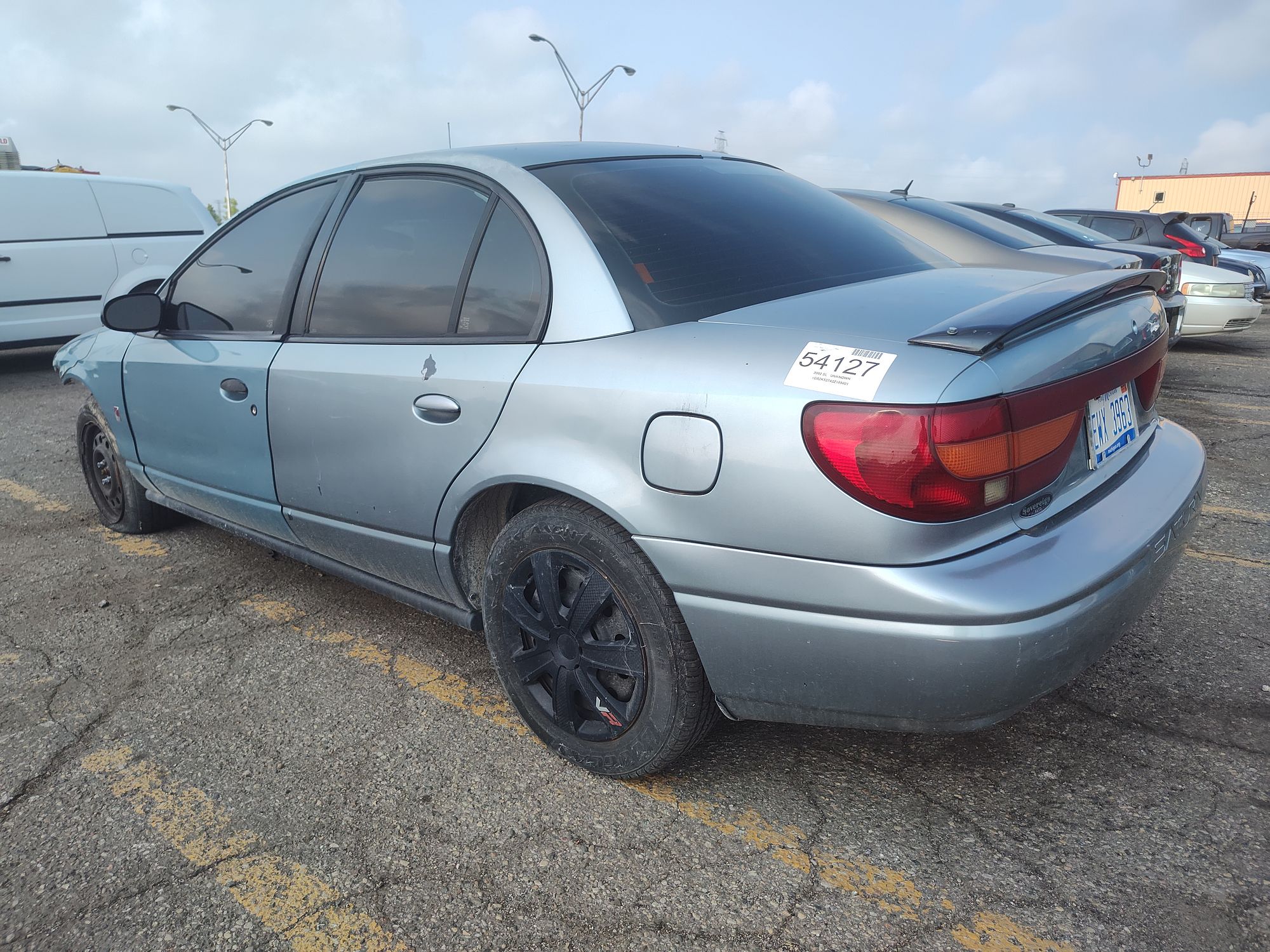 2002 SATURN L SERIES SEDAN - Image 4