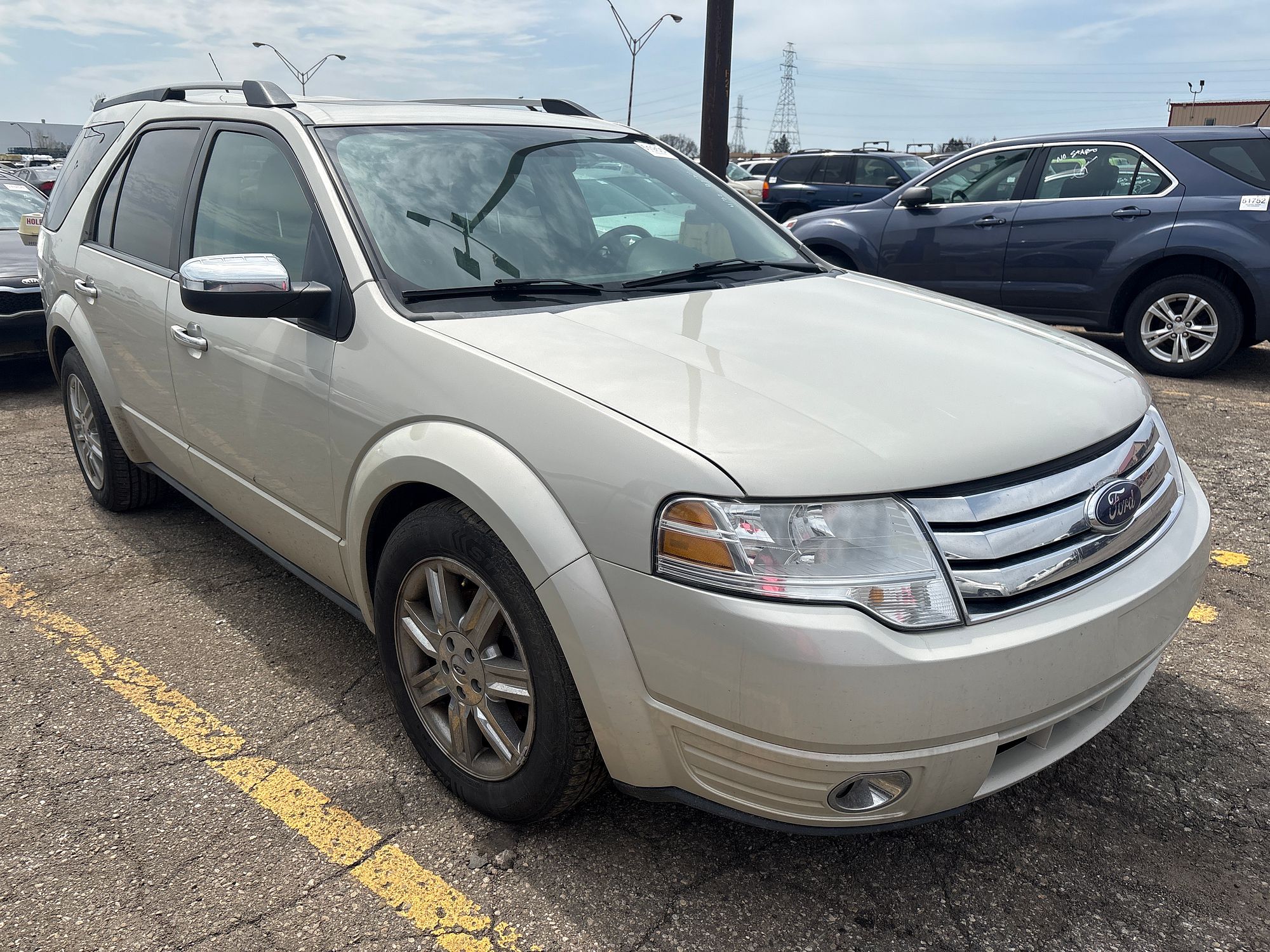 2008 FORD TAURUS X - Image 2