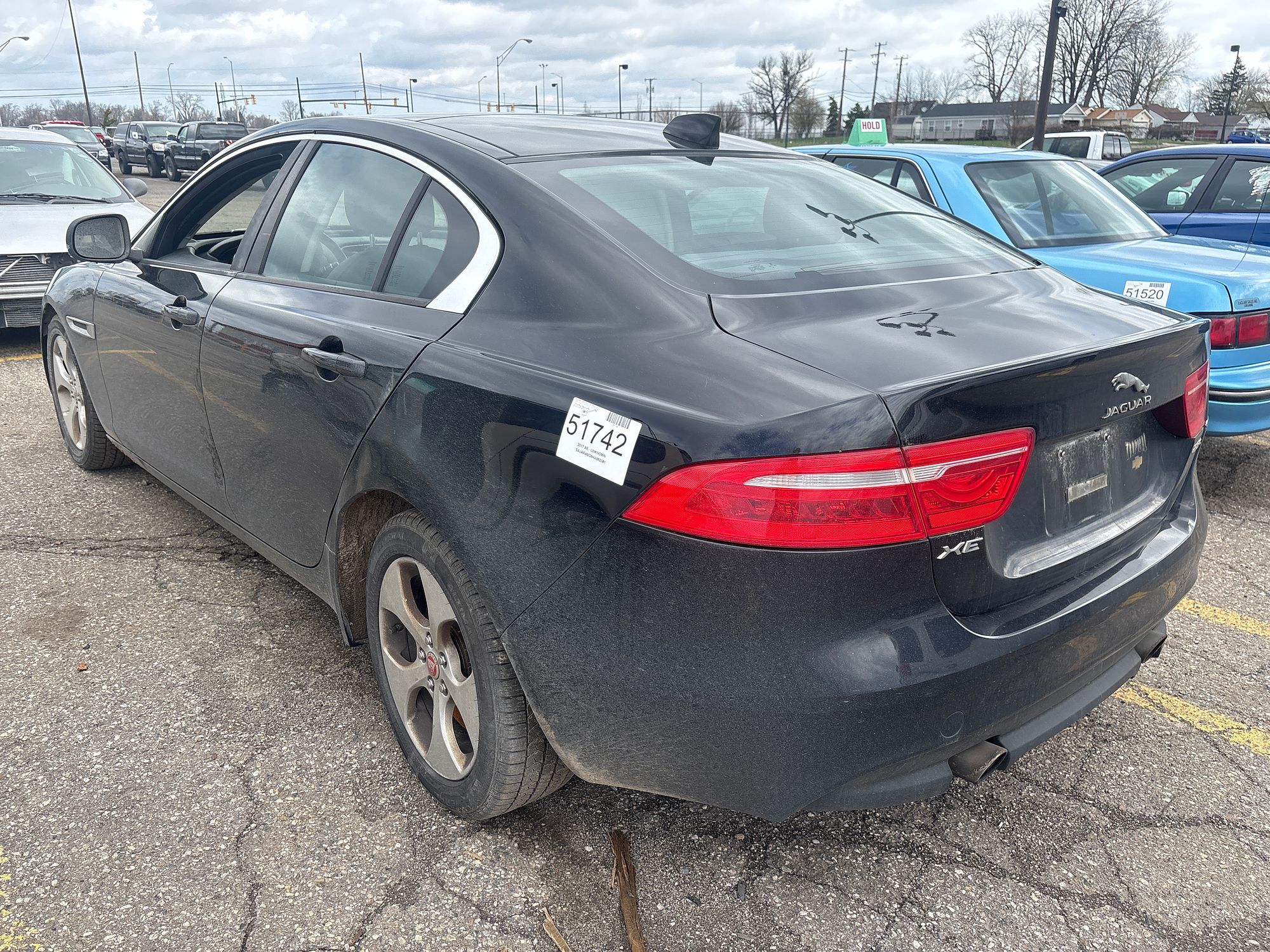 2017 JAGUAR XE - Image 4