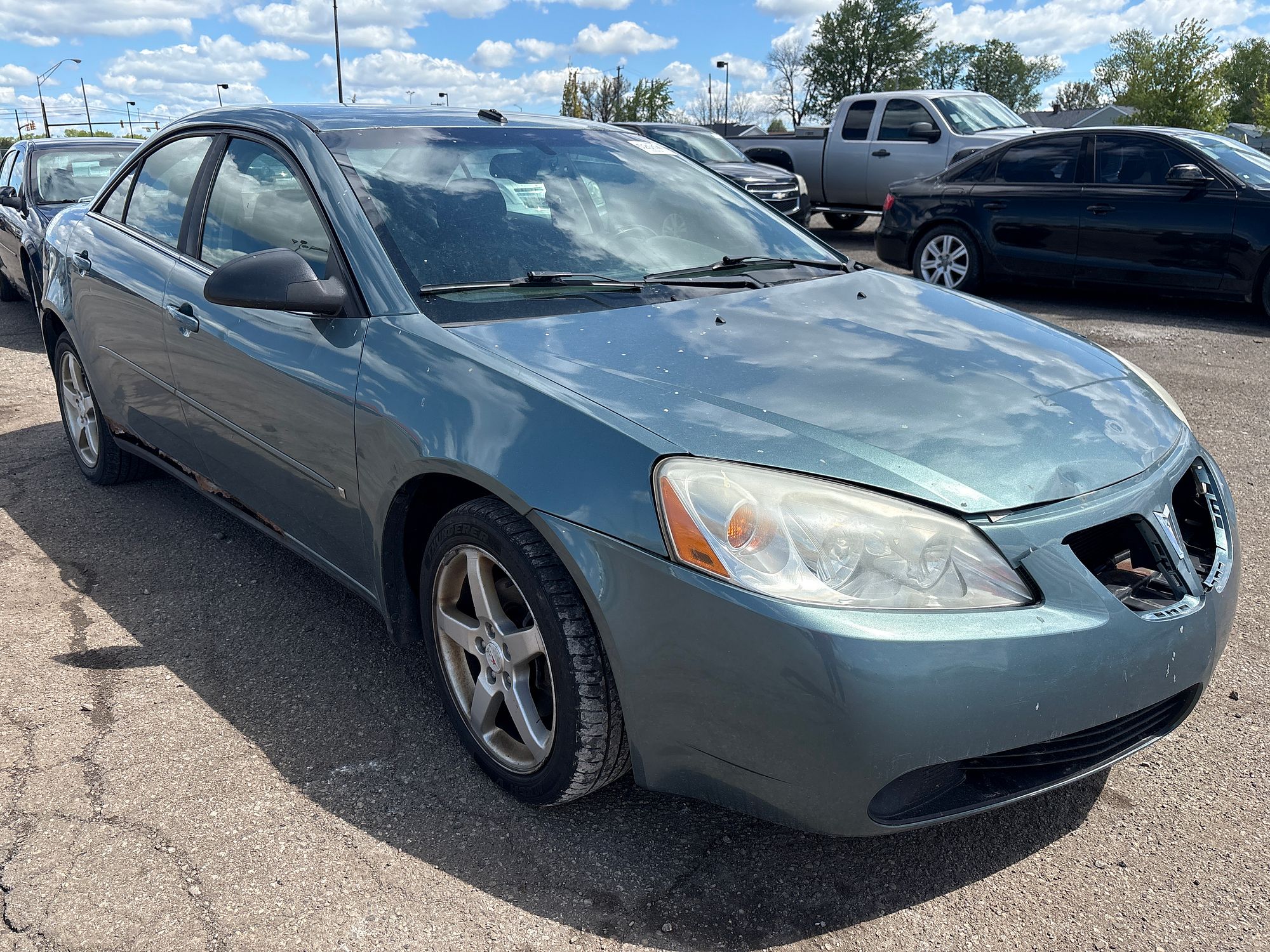 2009 PONTIAC G6 - Image 2