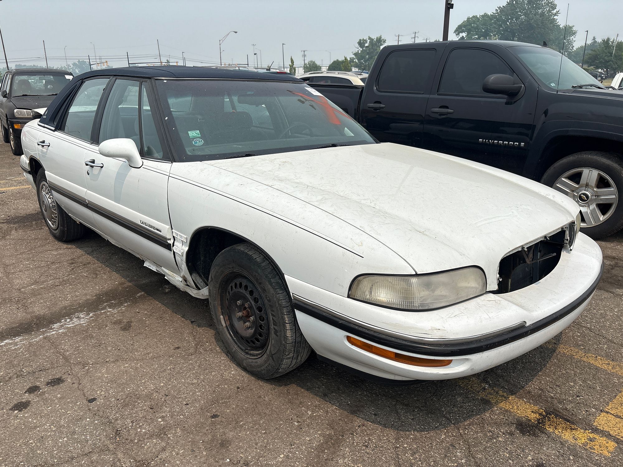 1998 BUICK LESABRE - Image 2