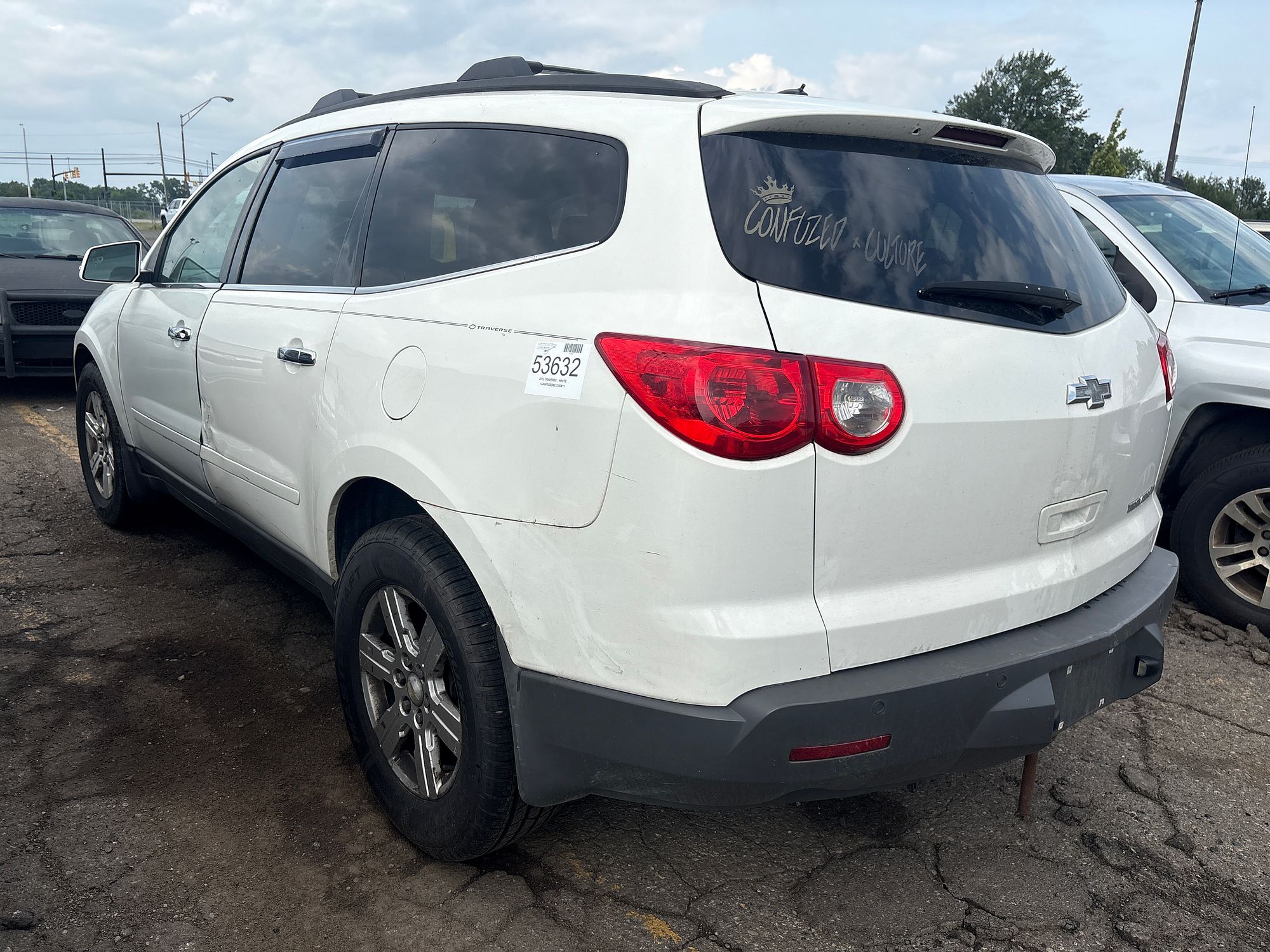 2012 CHEVROLET TRAVERSE - Image 4