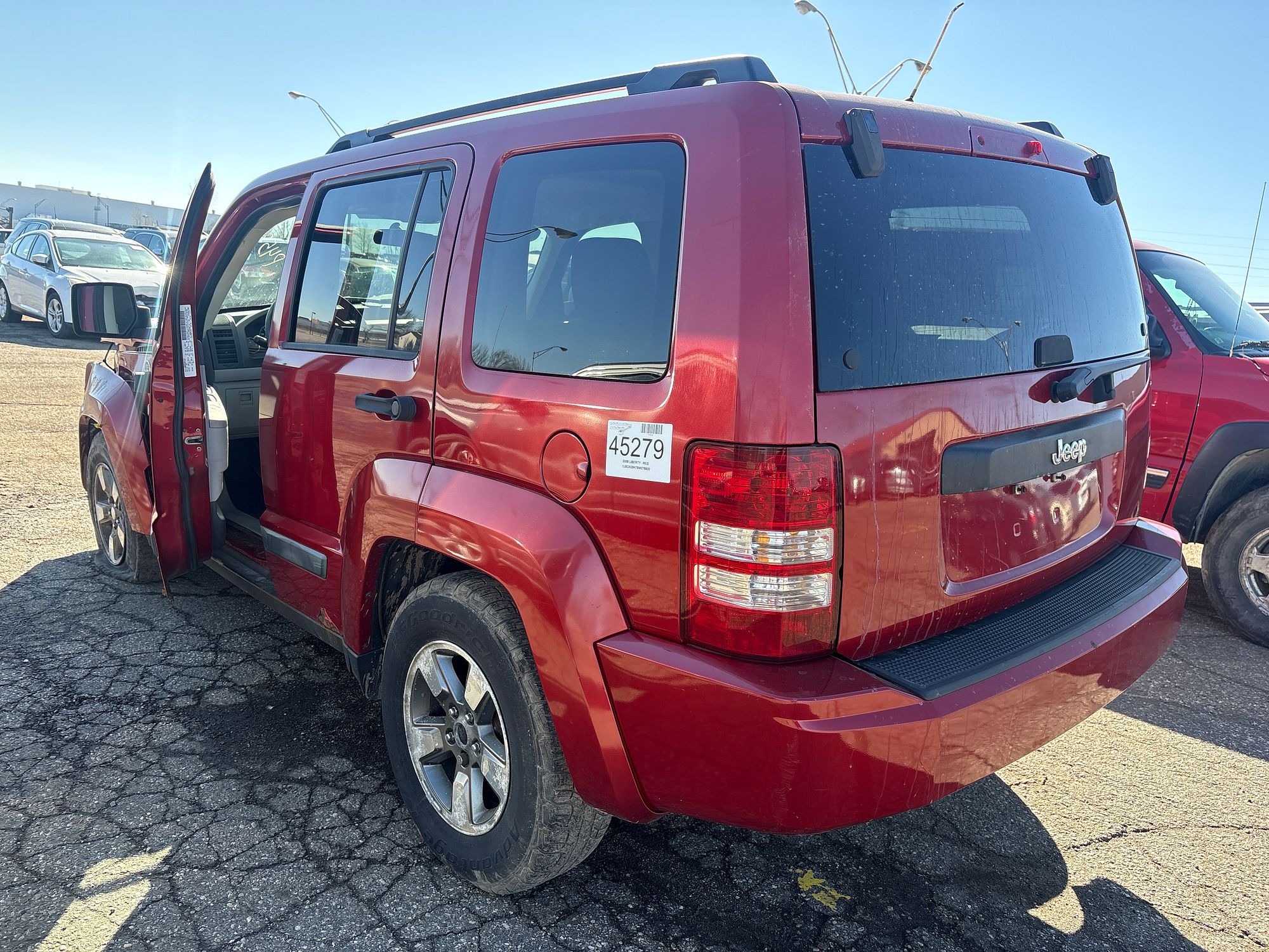 2008 JEEP LIBERTY - Image 4