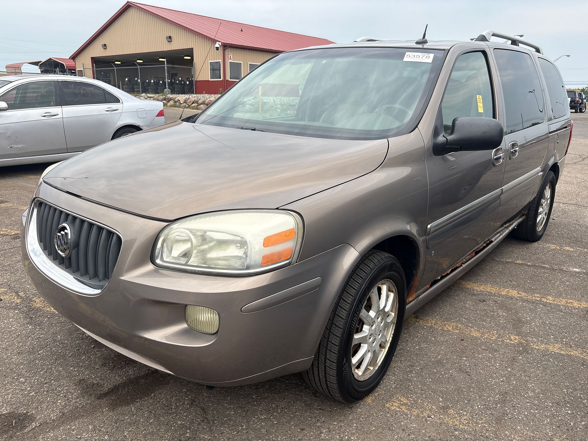 2006 BUICK TERRAZA - Image 1