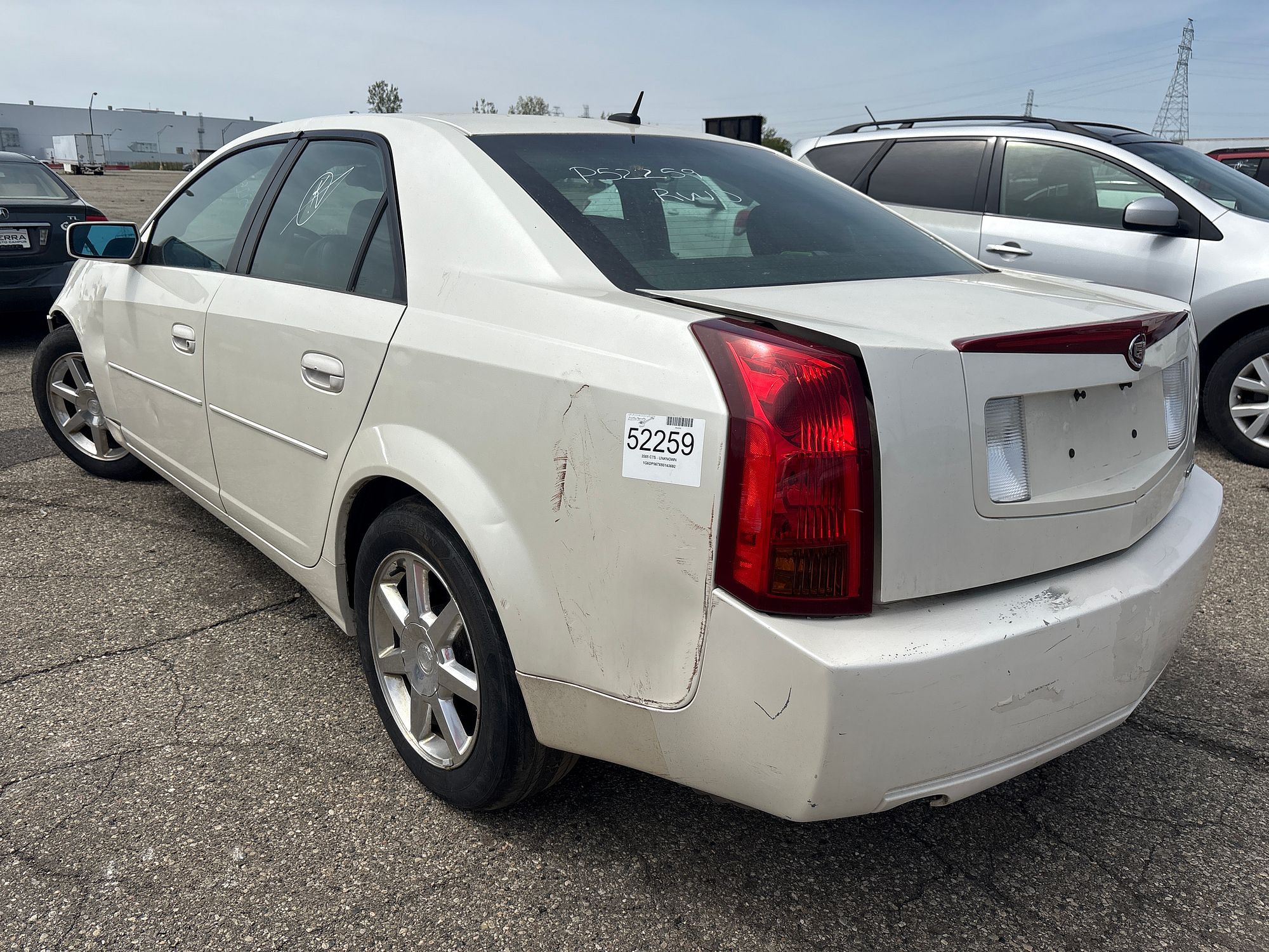 2005 CADILLAC CTS - Image 4