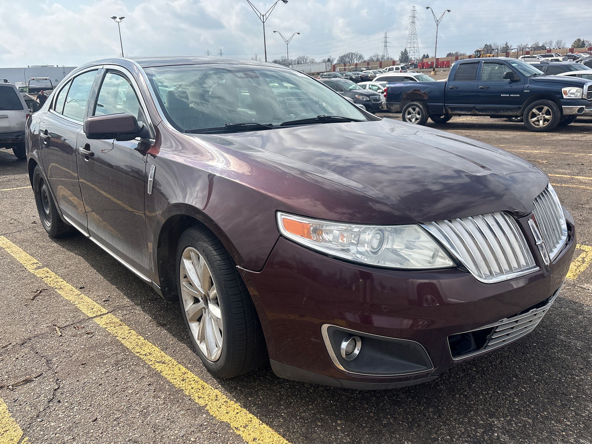 2009 LINCOLN MKS - Image 2