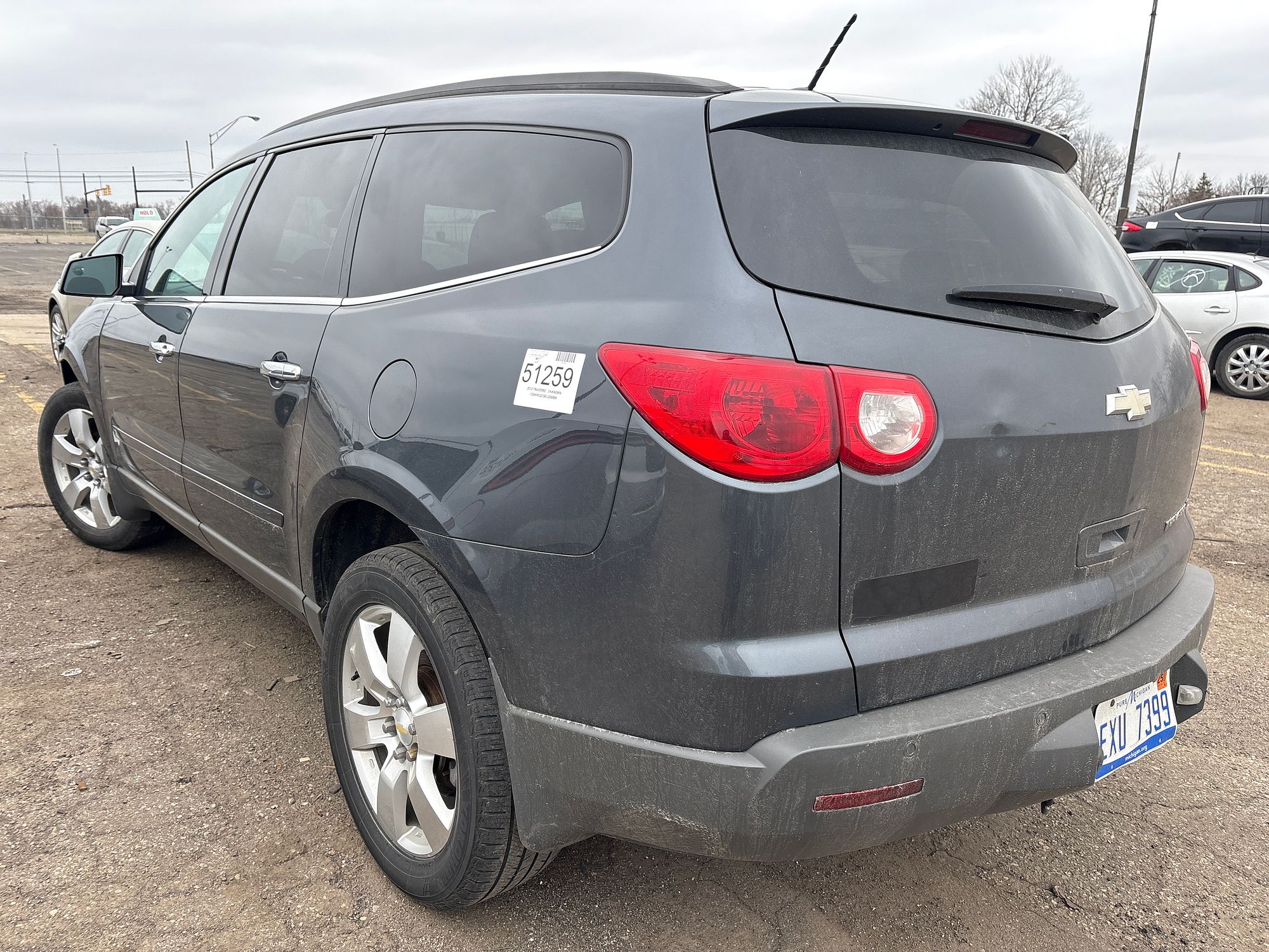 2012 CHEVROLET TRAVERSE - Image 4