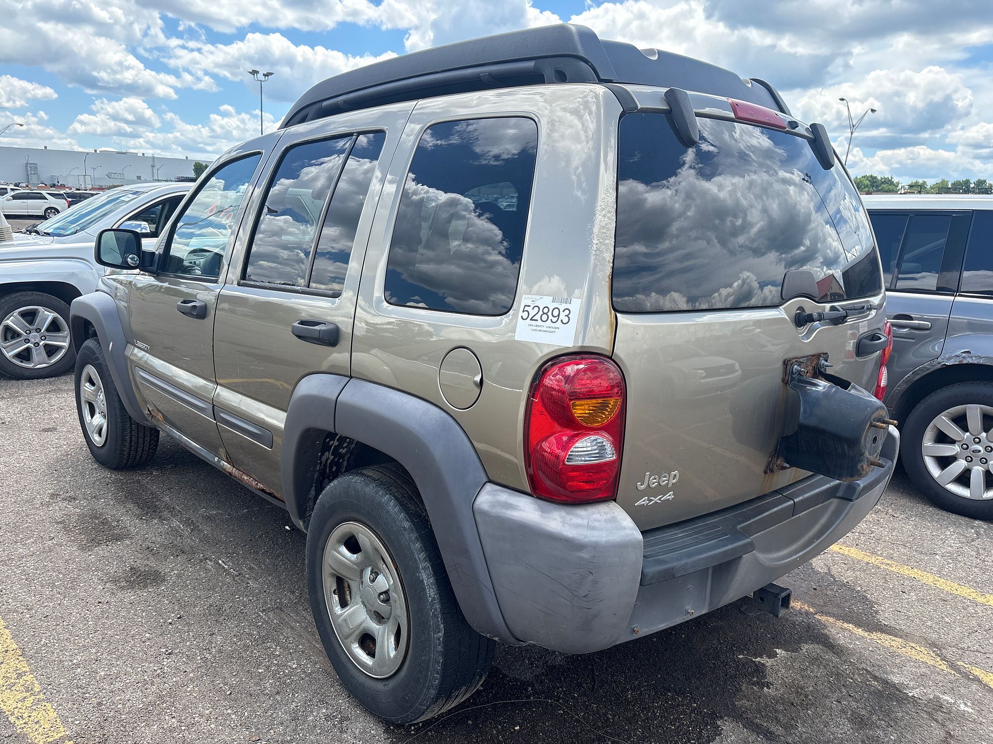 2004 JEEP LIBERTY - Image 4