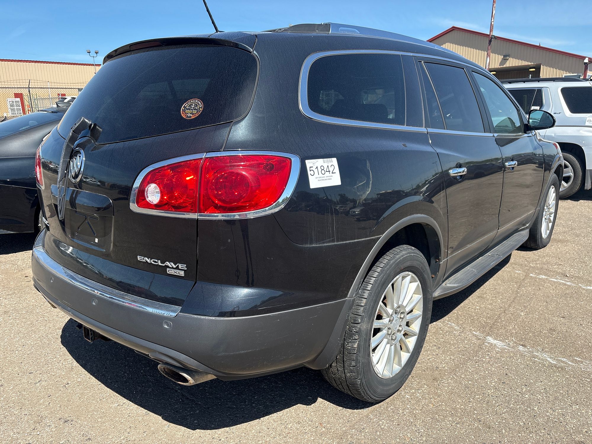2011 BUICK ENCLAVE - Image 3