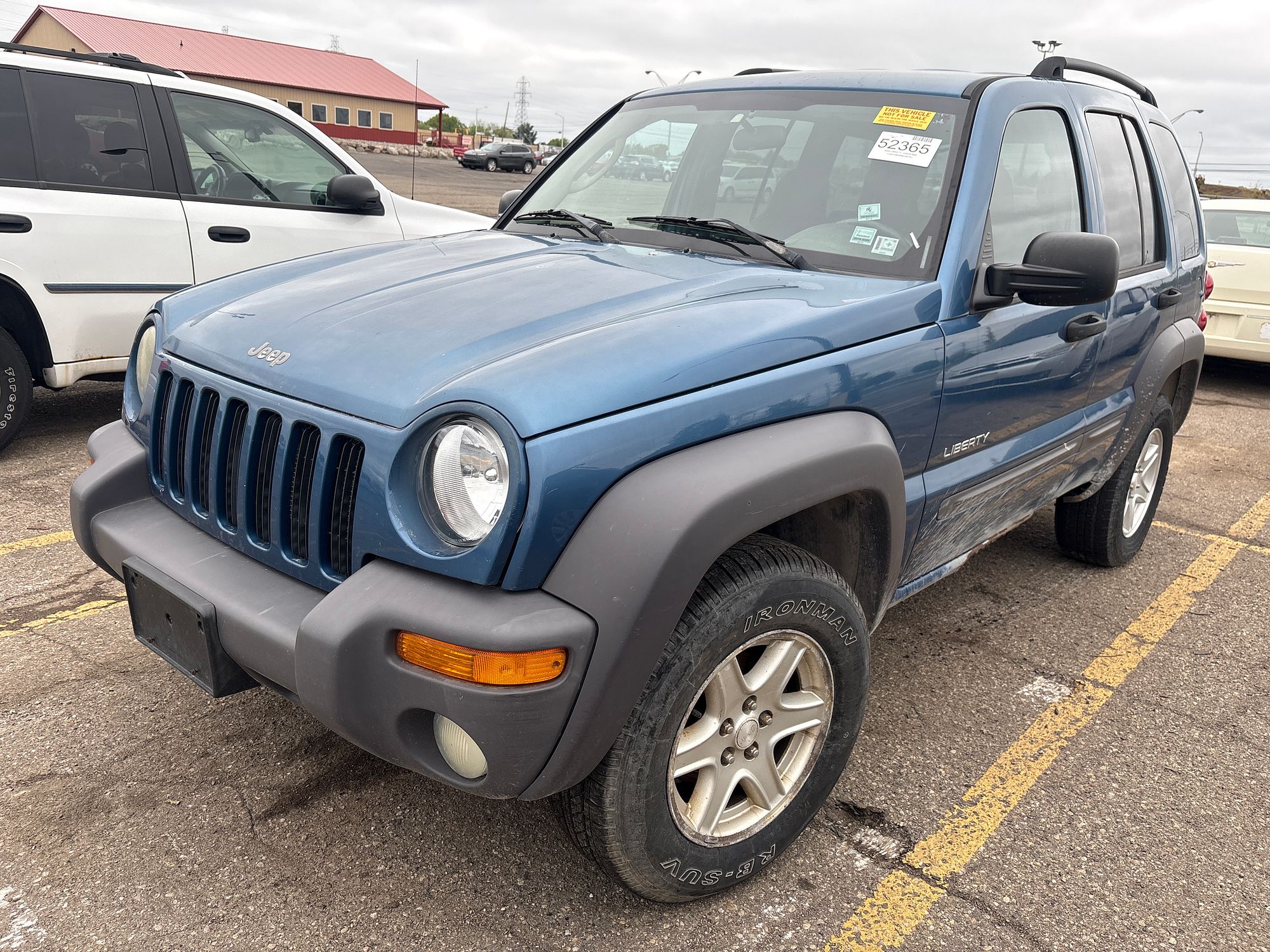 2004 JEEP LIBERTY - Image 1