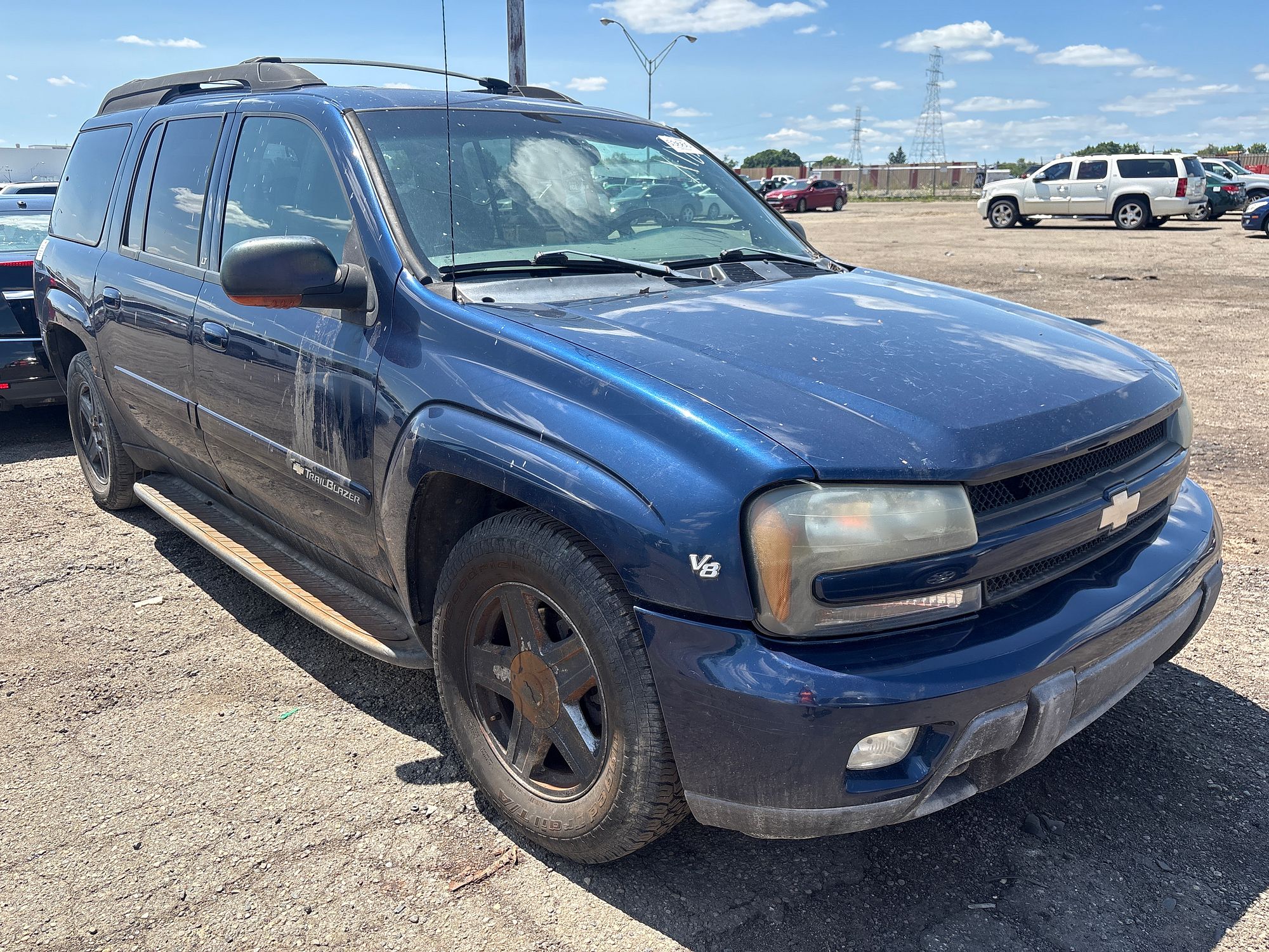2003 CHEVROLET TRAILBLAZER - Image 2
