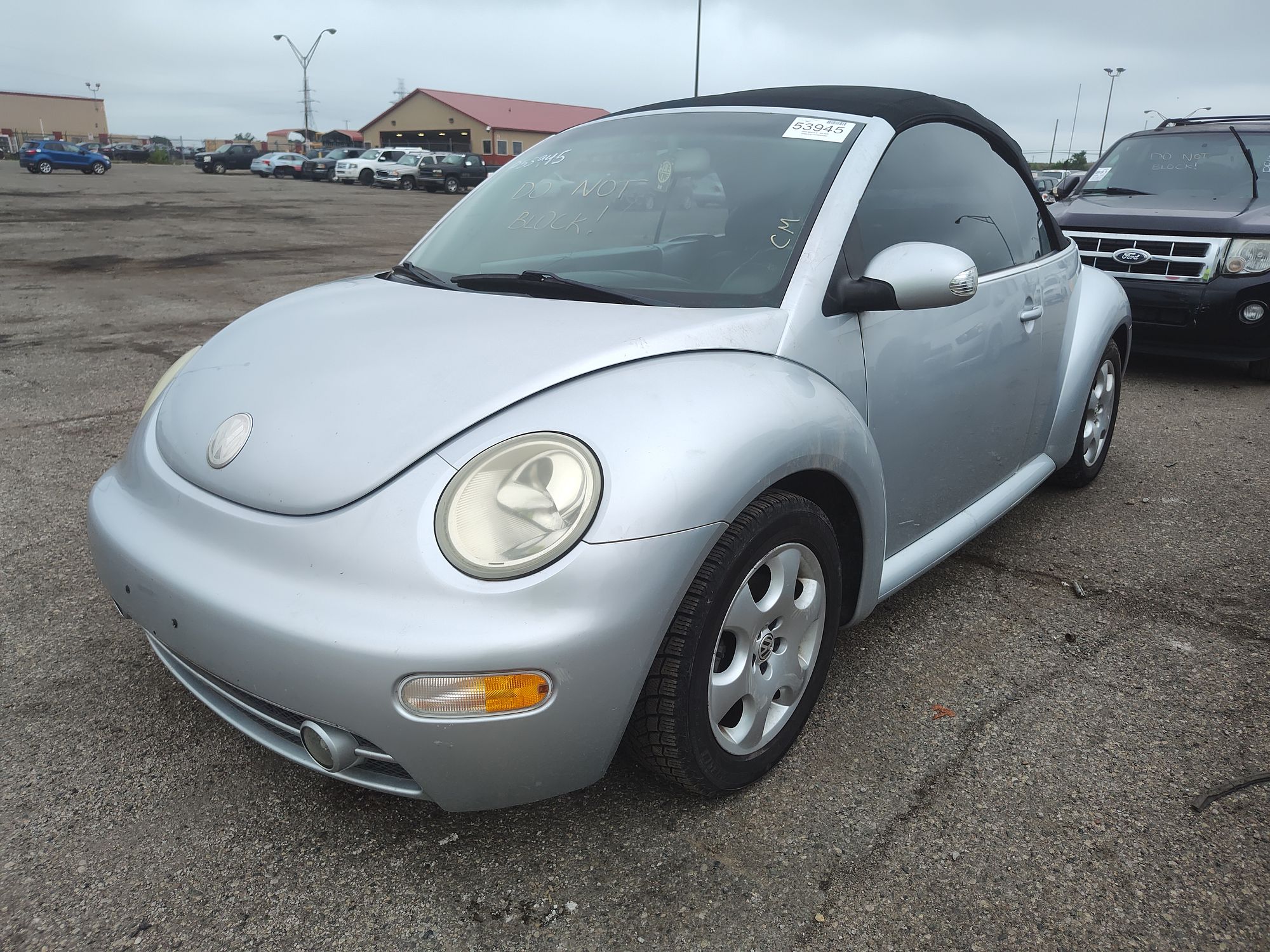 2003 VOLKSWAGEN BEETLE - Image 1