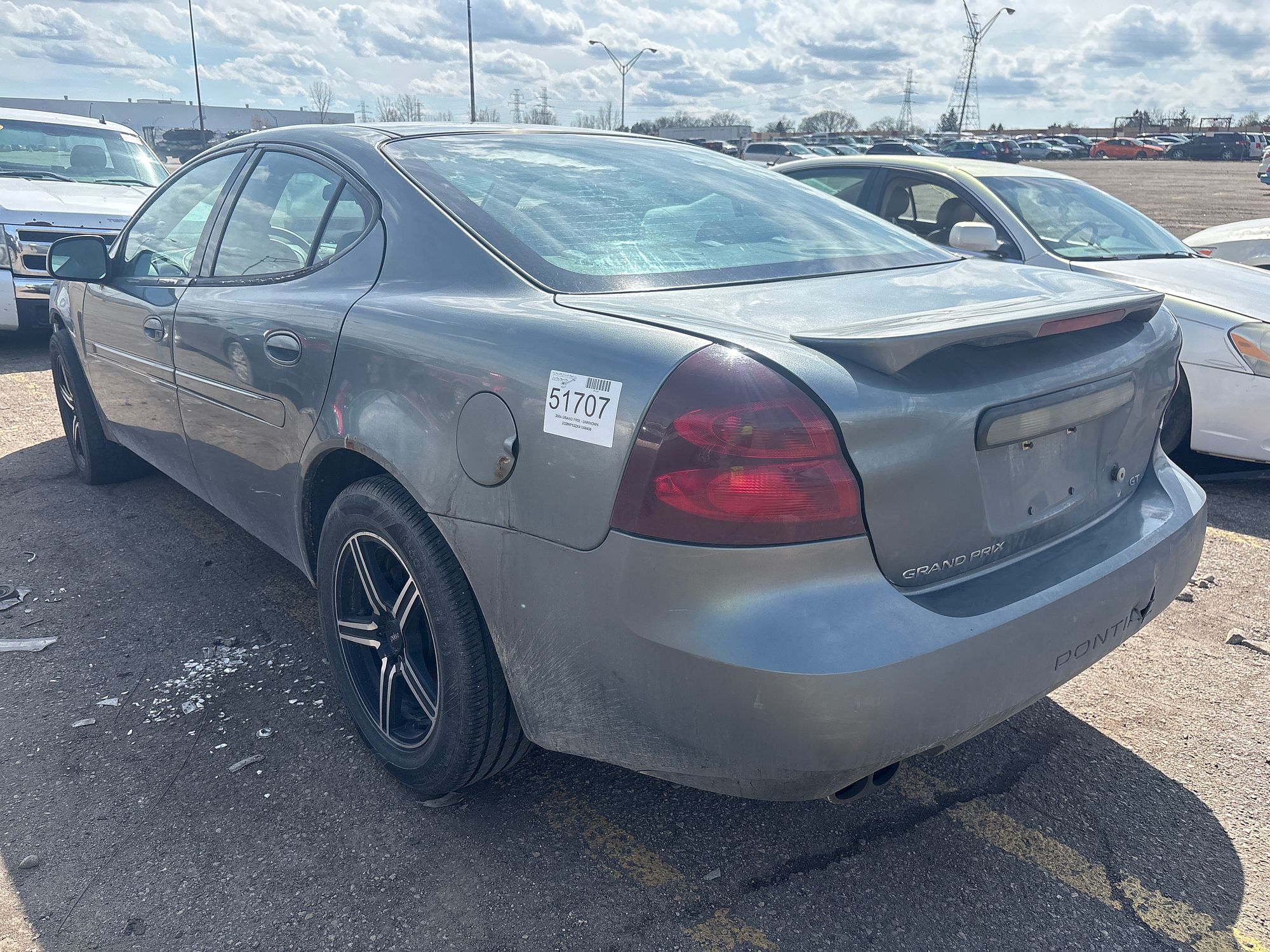 2004 PONTIAC GRAND PRIX - Image 4