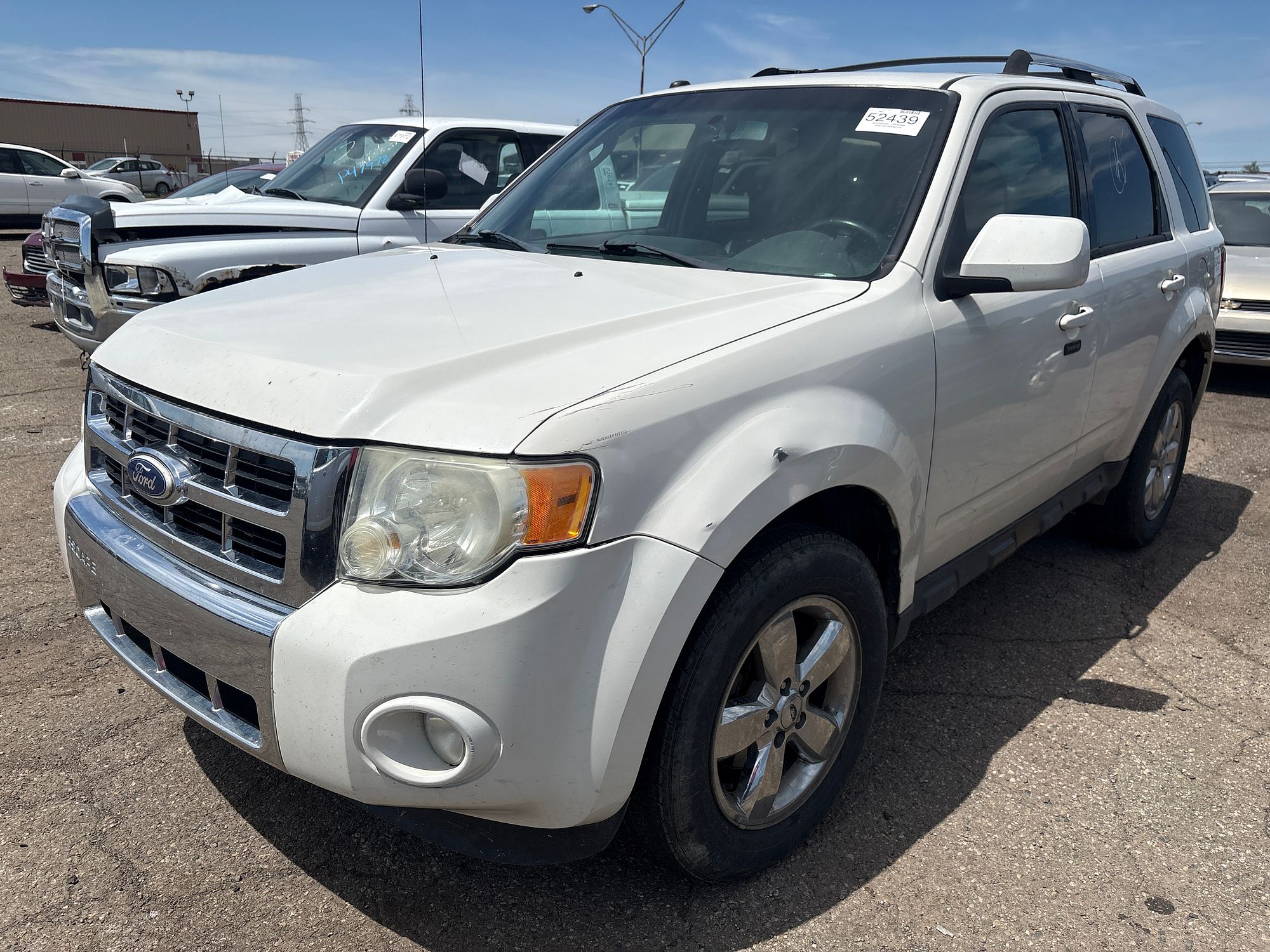 2010 FORD ESCAPE - Image 1