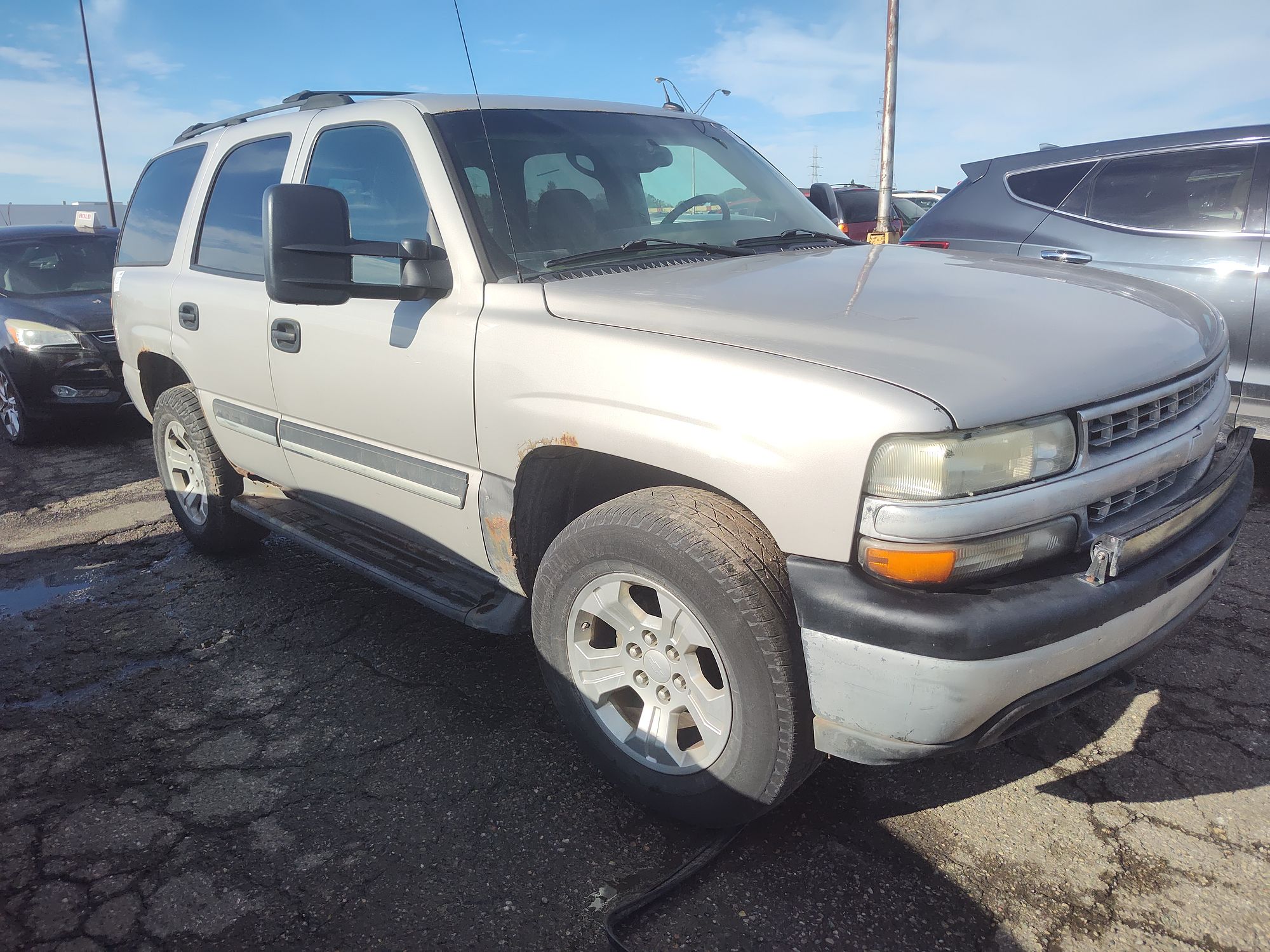2005 CHEVROLET TAHOE - Image 2