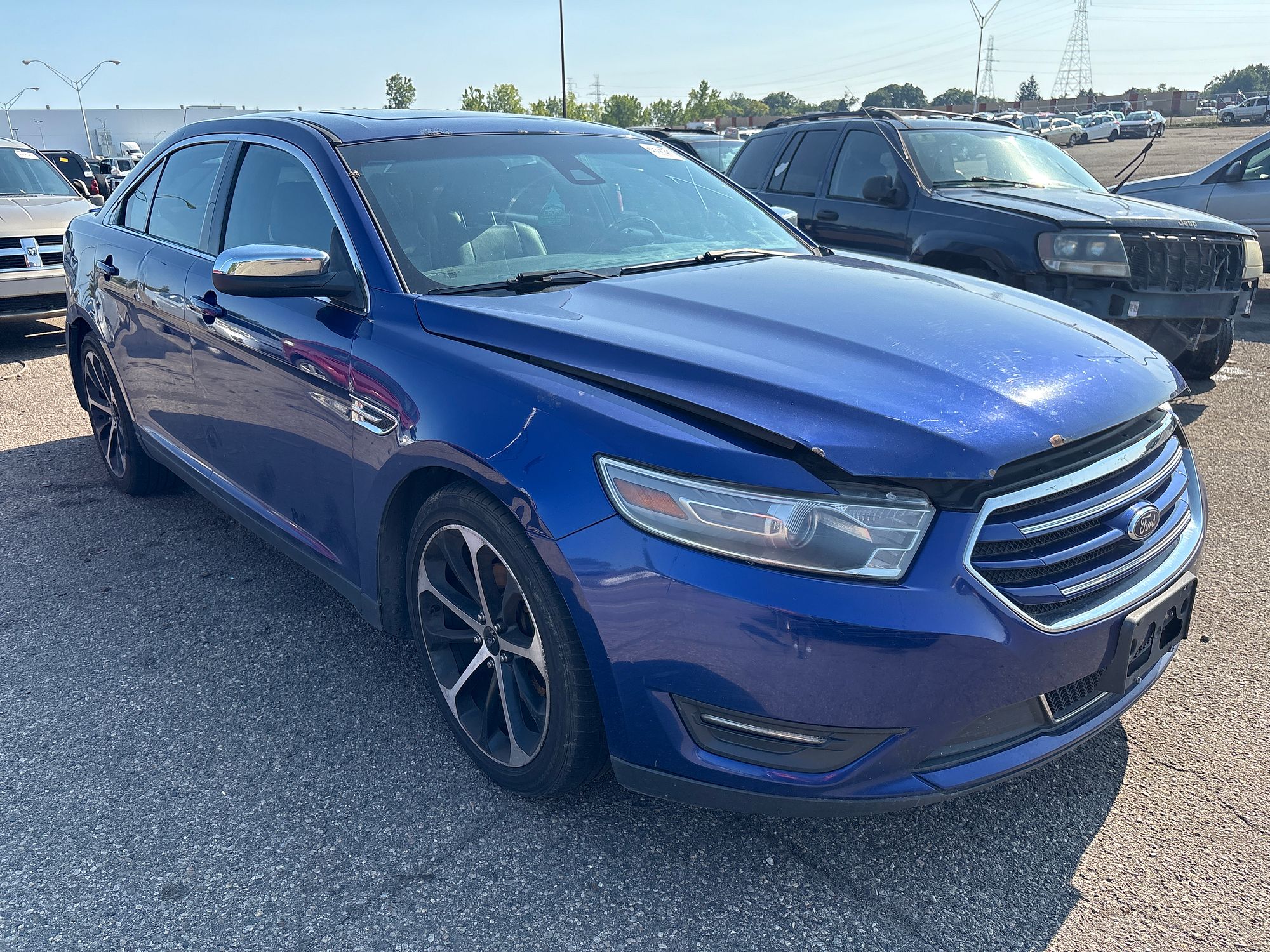 2014 FORD TAURUS - Image 2
