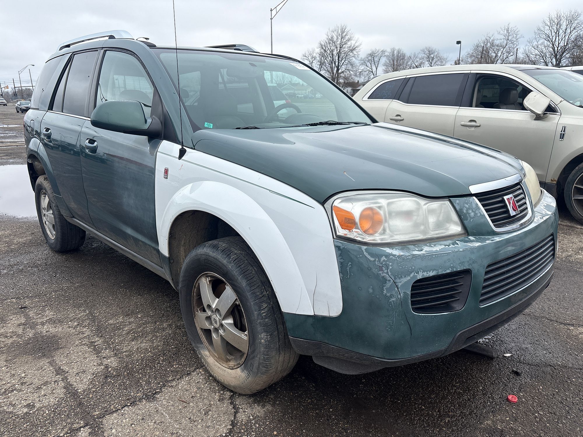 2007 SATURN VUE - Image 2