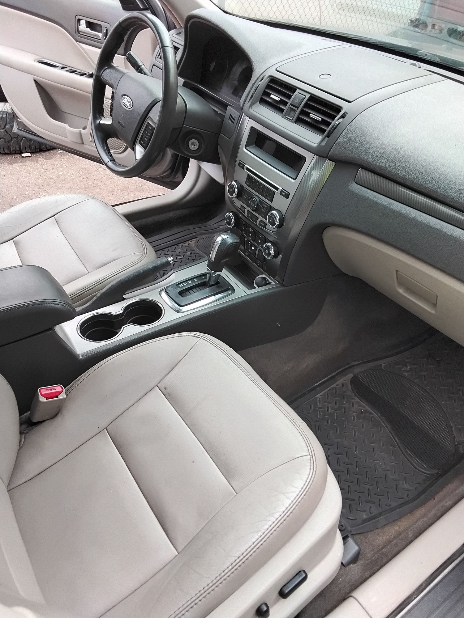 2012 FORD FUSION - Image 7