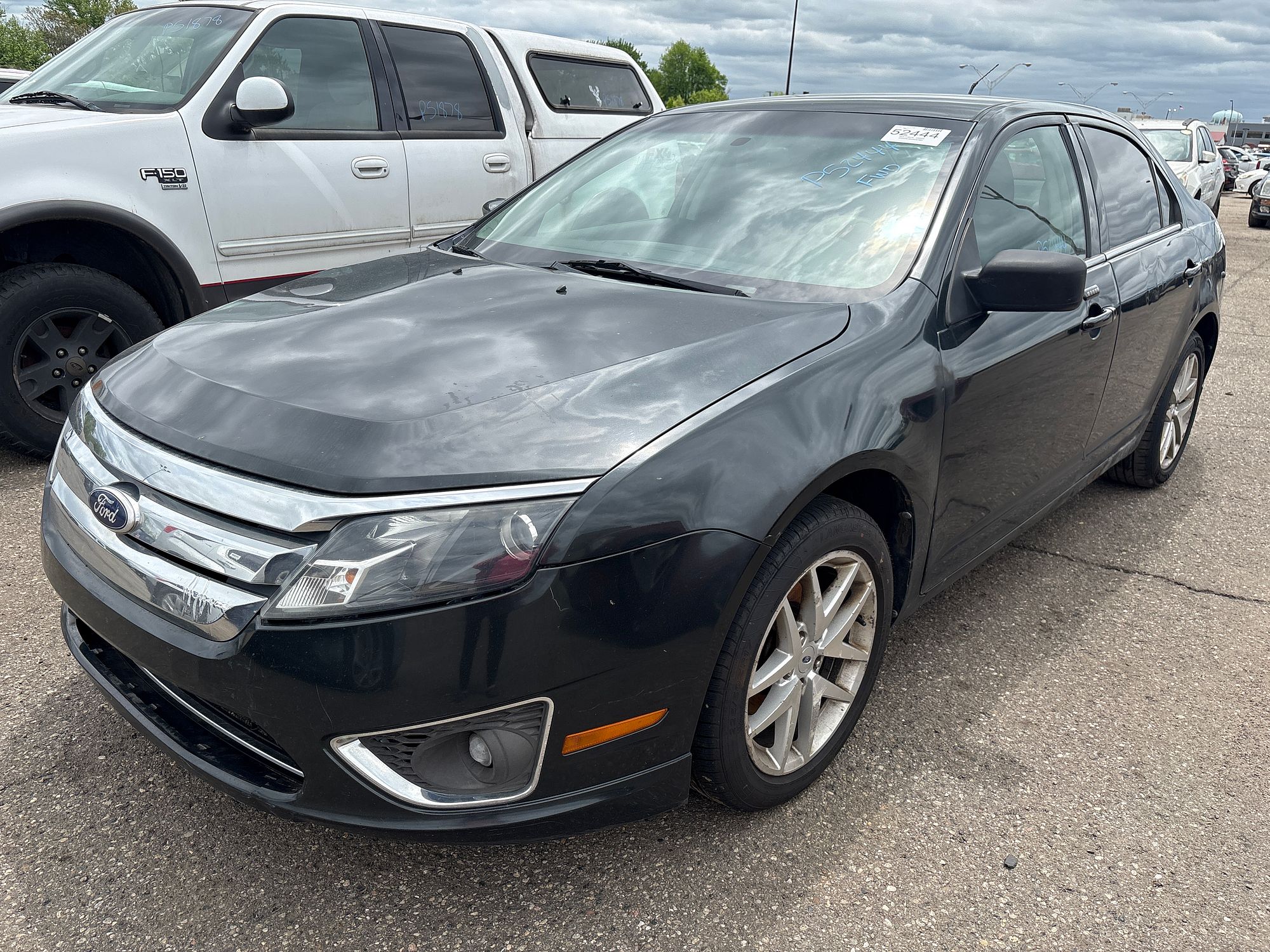 2010 FORD FUSION - Image 1