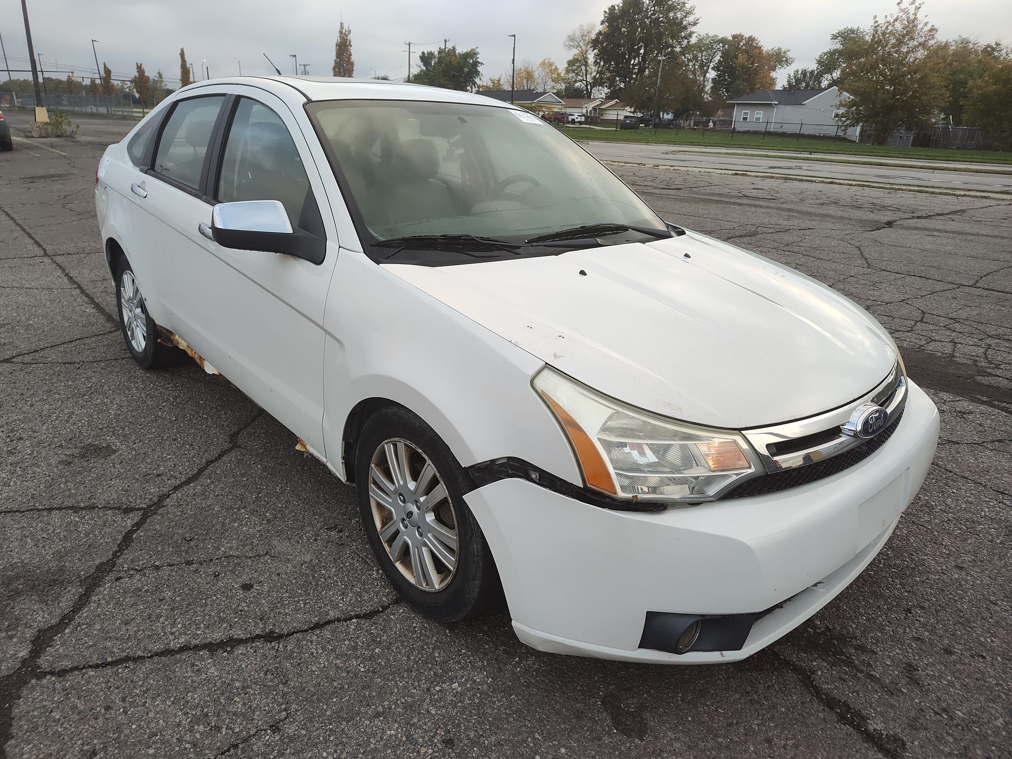2011 FORD FOCUS - Image 2