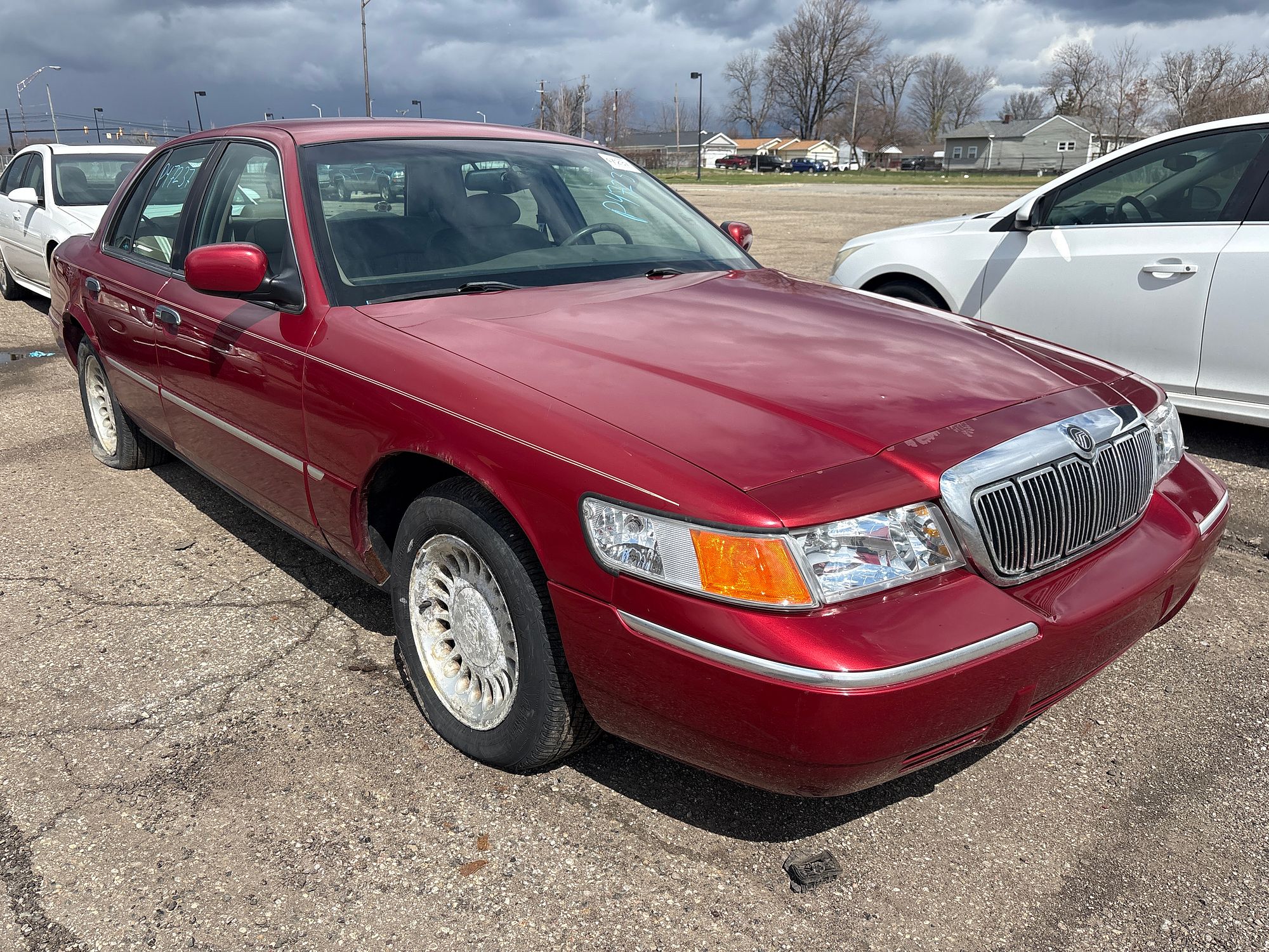2000 MERCURY GRAND MARQUIS - Image 2