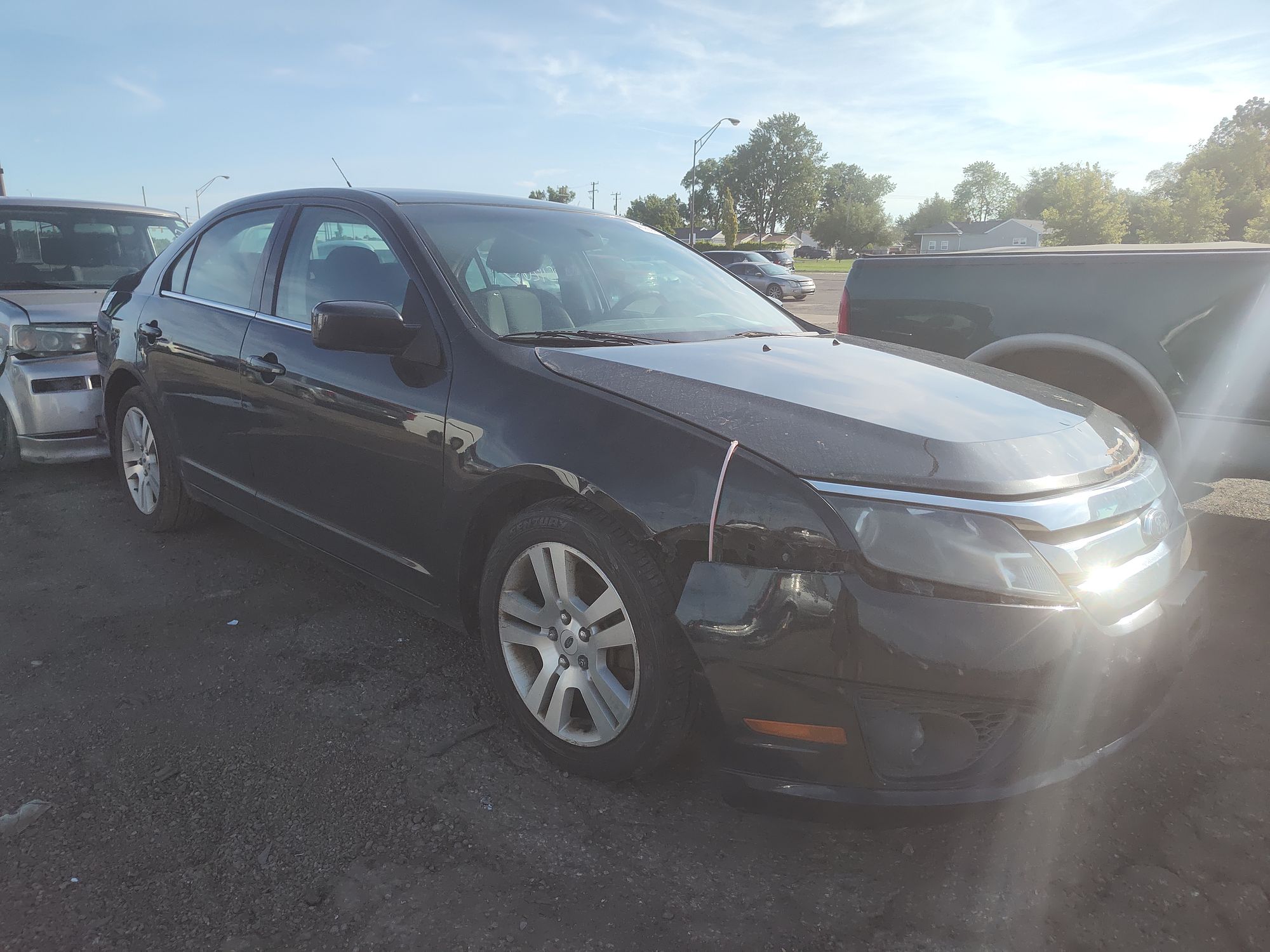 2010 FORD FUSION - Image 2