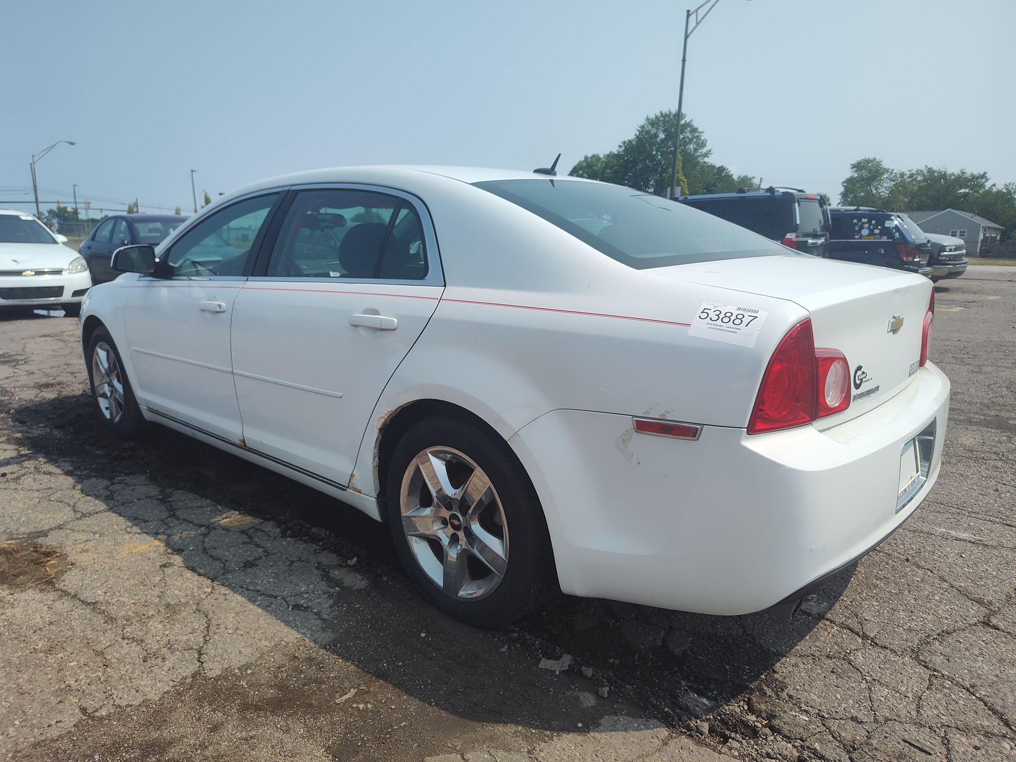 2010 CHEVROLET MALIBU - Image 4