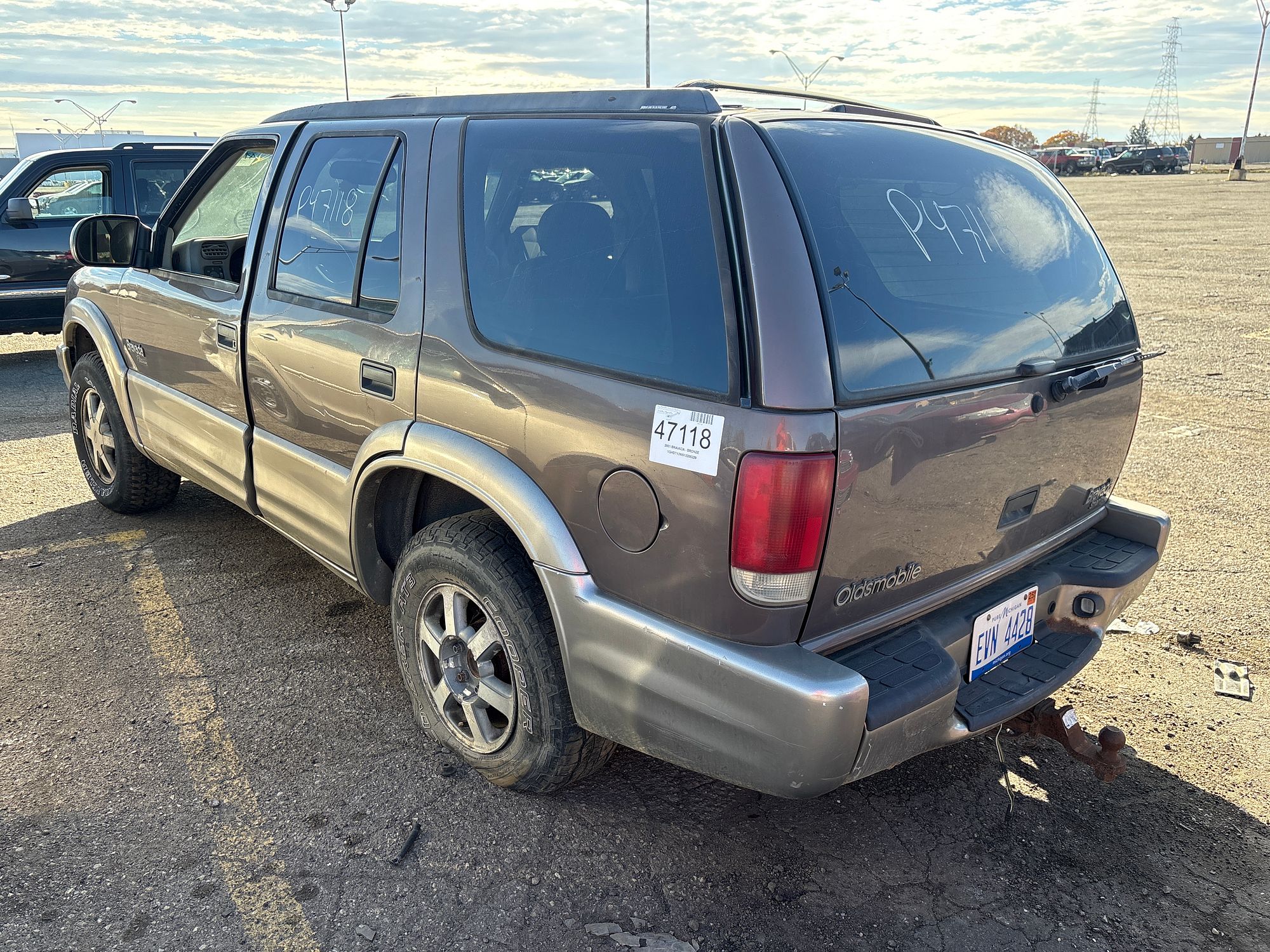2001 OLDSMOBILE BRAVADA - Image 4